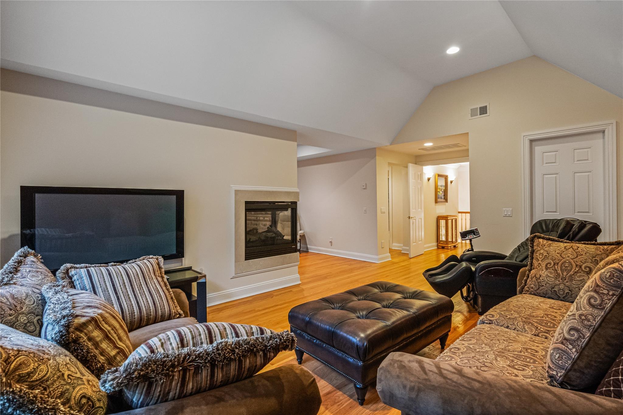 Single Family Westgate Rd  Nassau County, NY 11791, MLS-866193-29