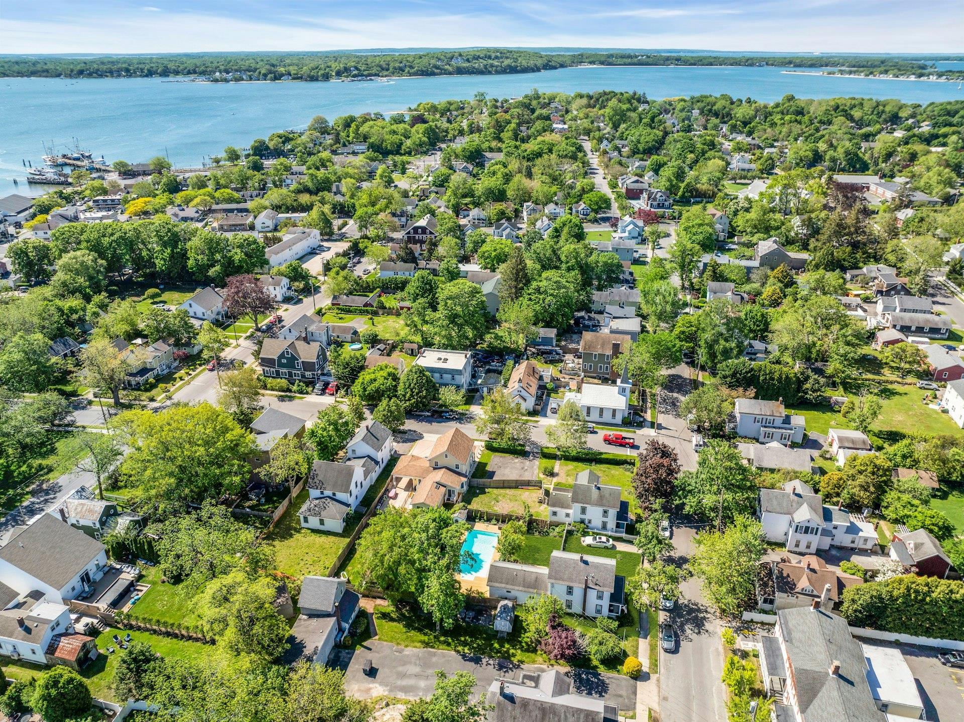 Single Family 5th  Suffolk County, NY 11944, MLS-866253-32