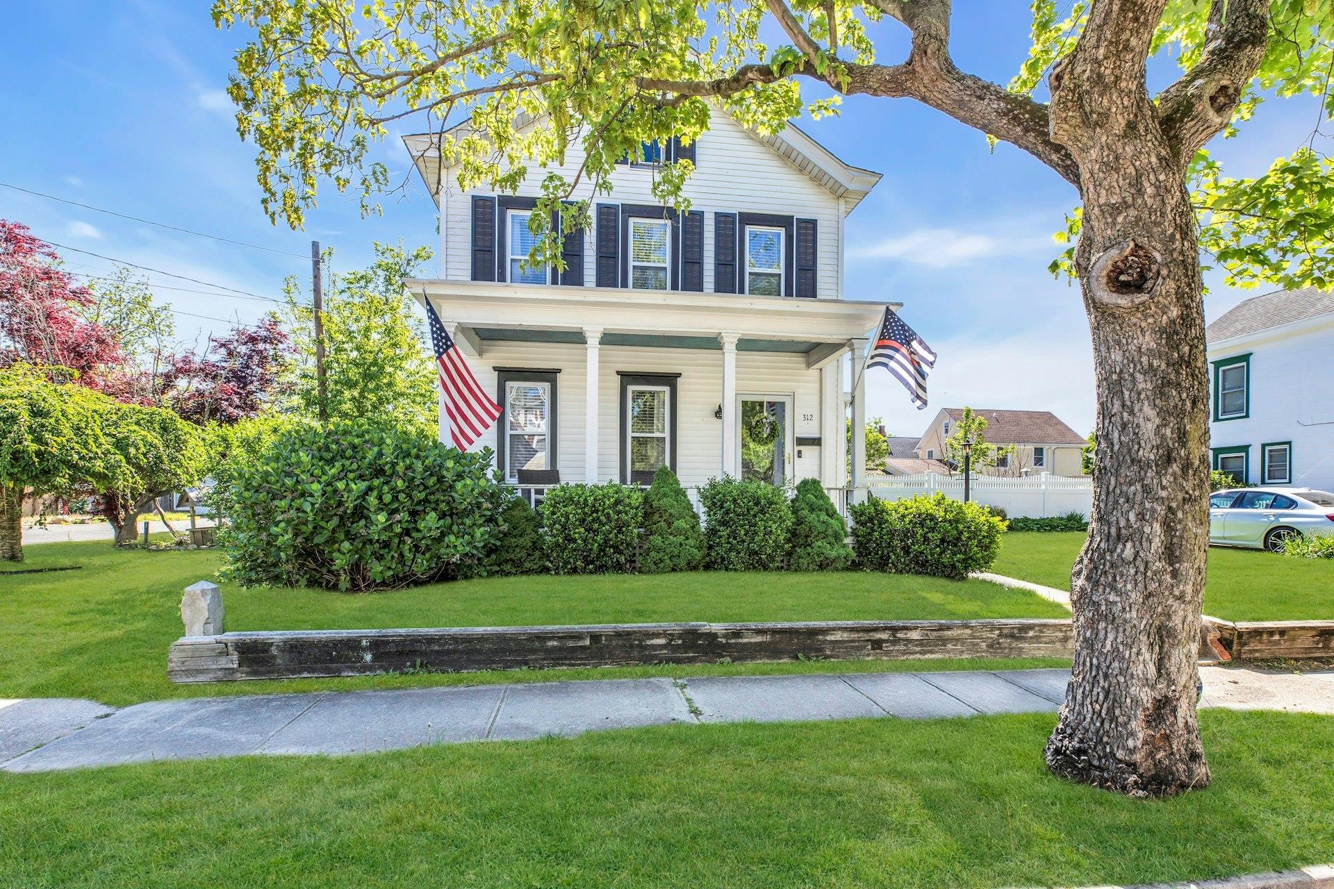 Single Family 5th  Suffolk County, NY 11944, MLS-866253-4