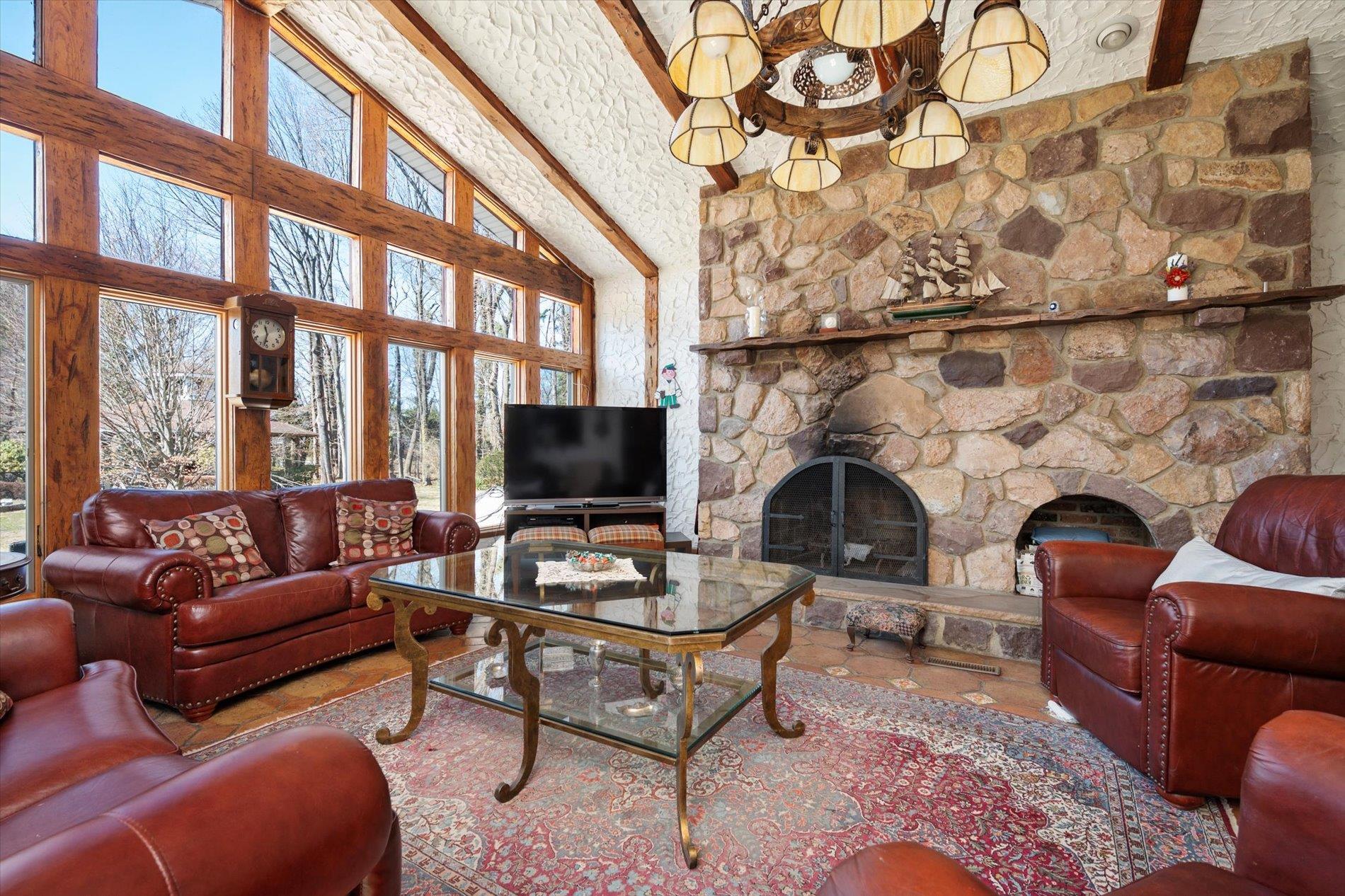Single Family Plaka  Nassau County, NY 11545, MLS-866257-13