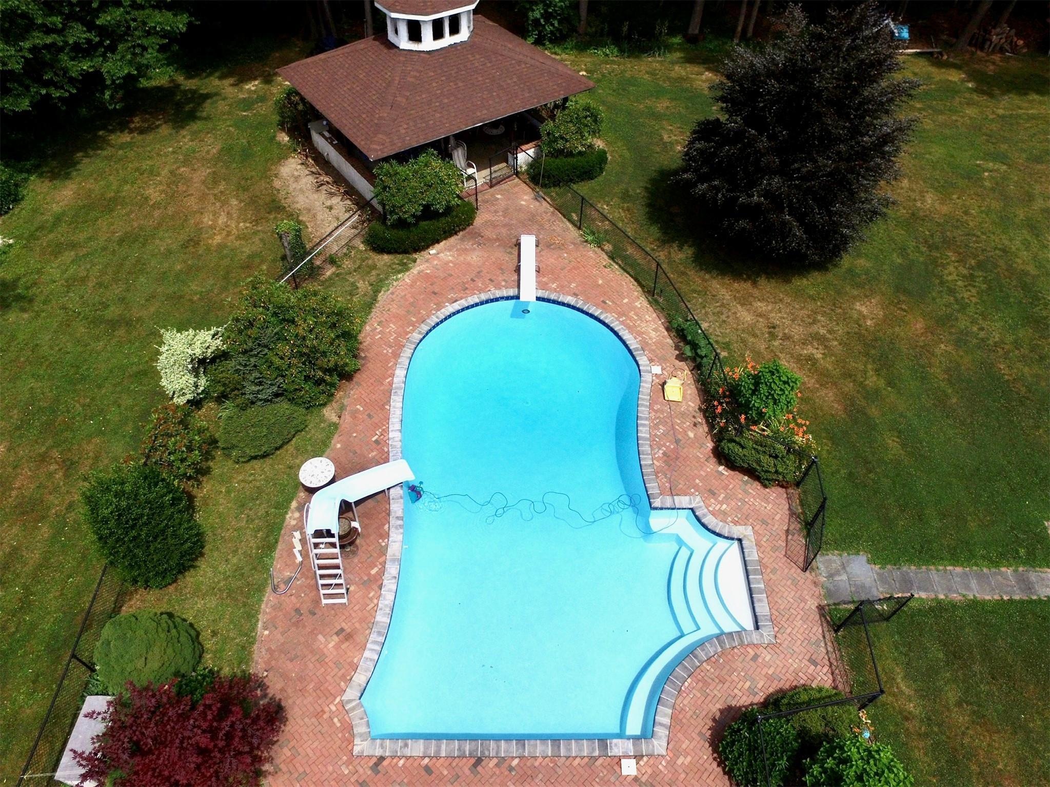 Single Family Plaka  Nassau County, NY 11545, MLS-866257-14