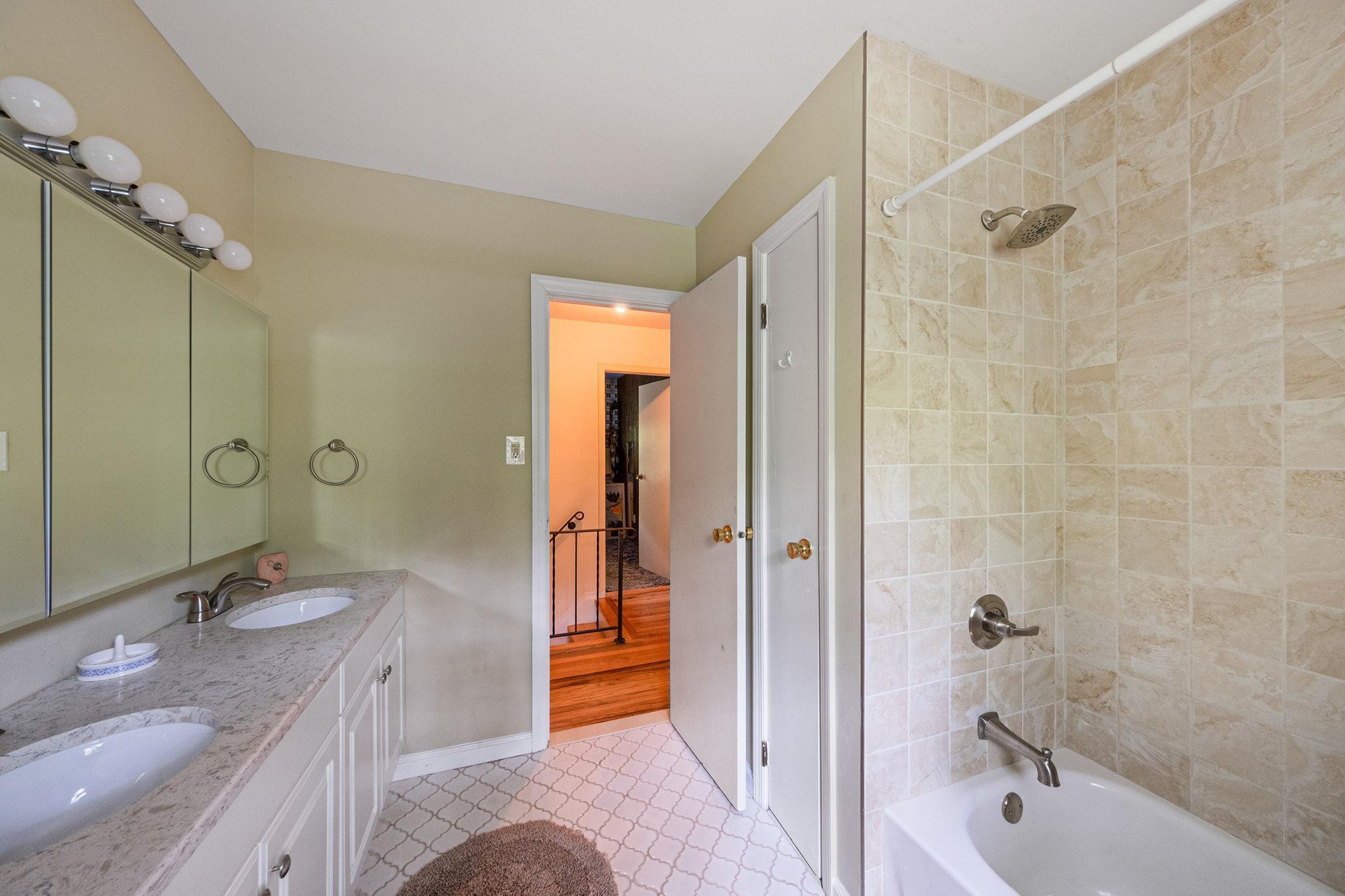 Single Family Village Hill  Suffolk County, NY 11746, MLS-866269-31
