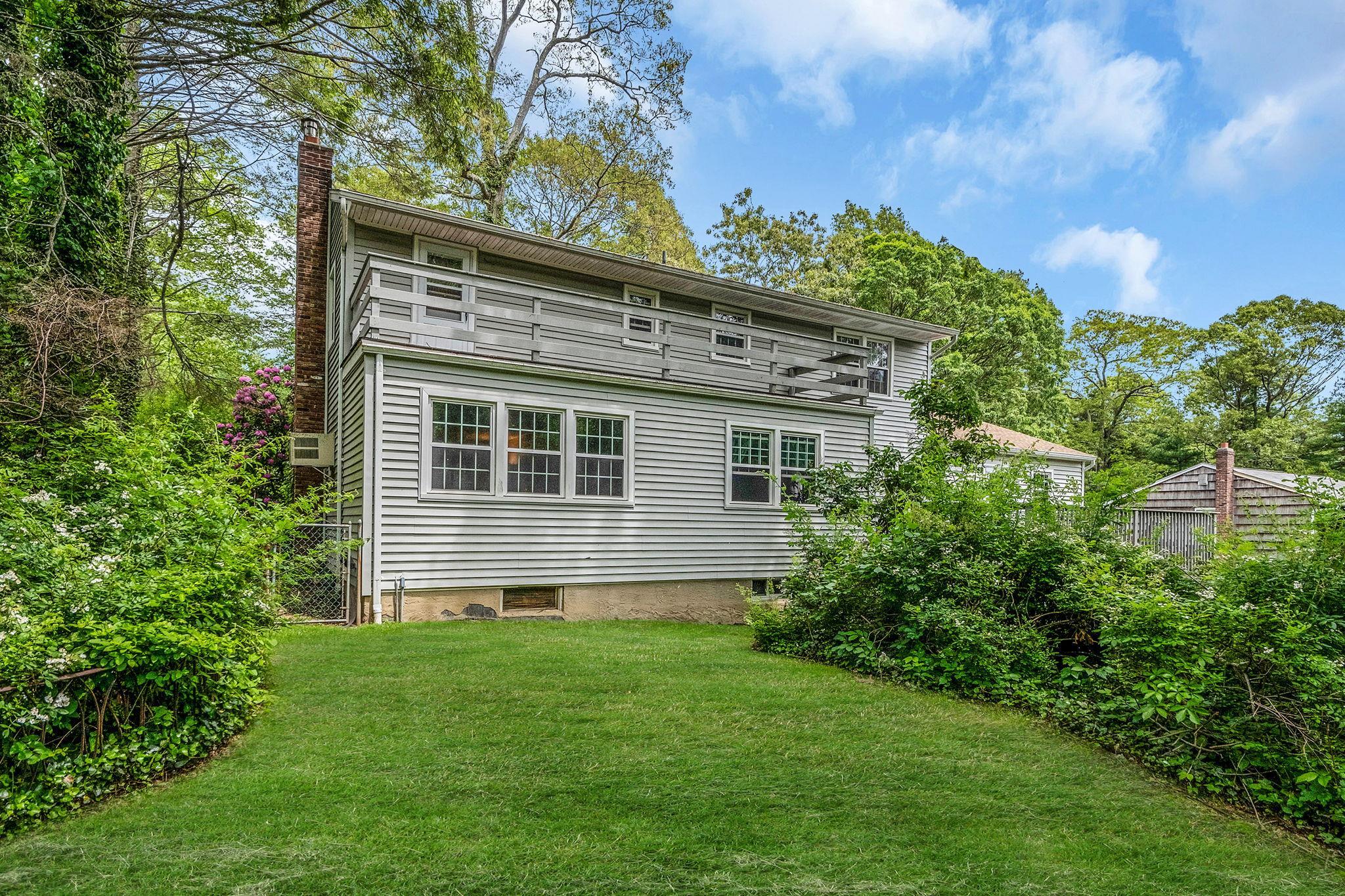 Single Family Village Hill  Suffolk County, NY 11746, MLS-866269-41