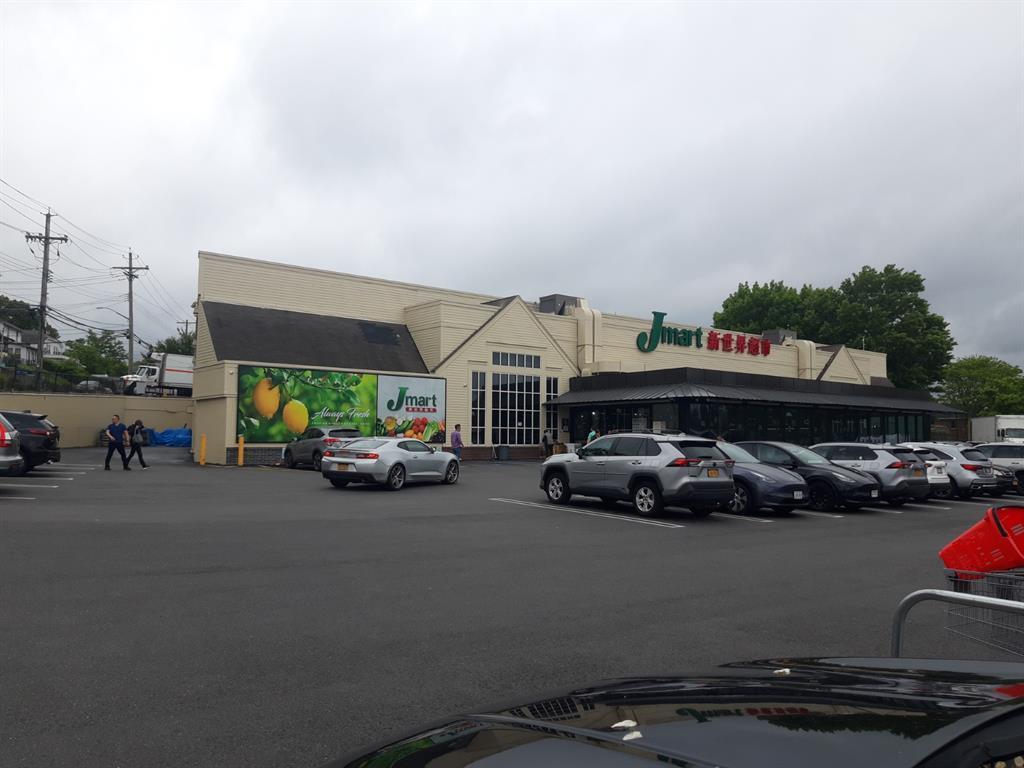 Coop 57th Avenue  Queens, NY 11362, MLS-866277-21