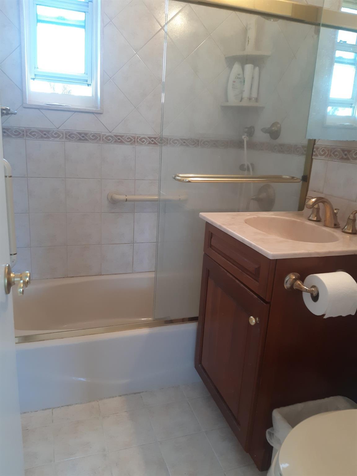 Coop 57th Avenue  Queens, NY 11362, MLS-866277-9