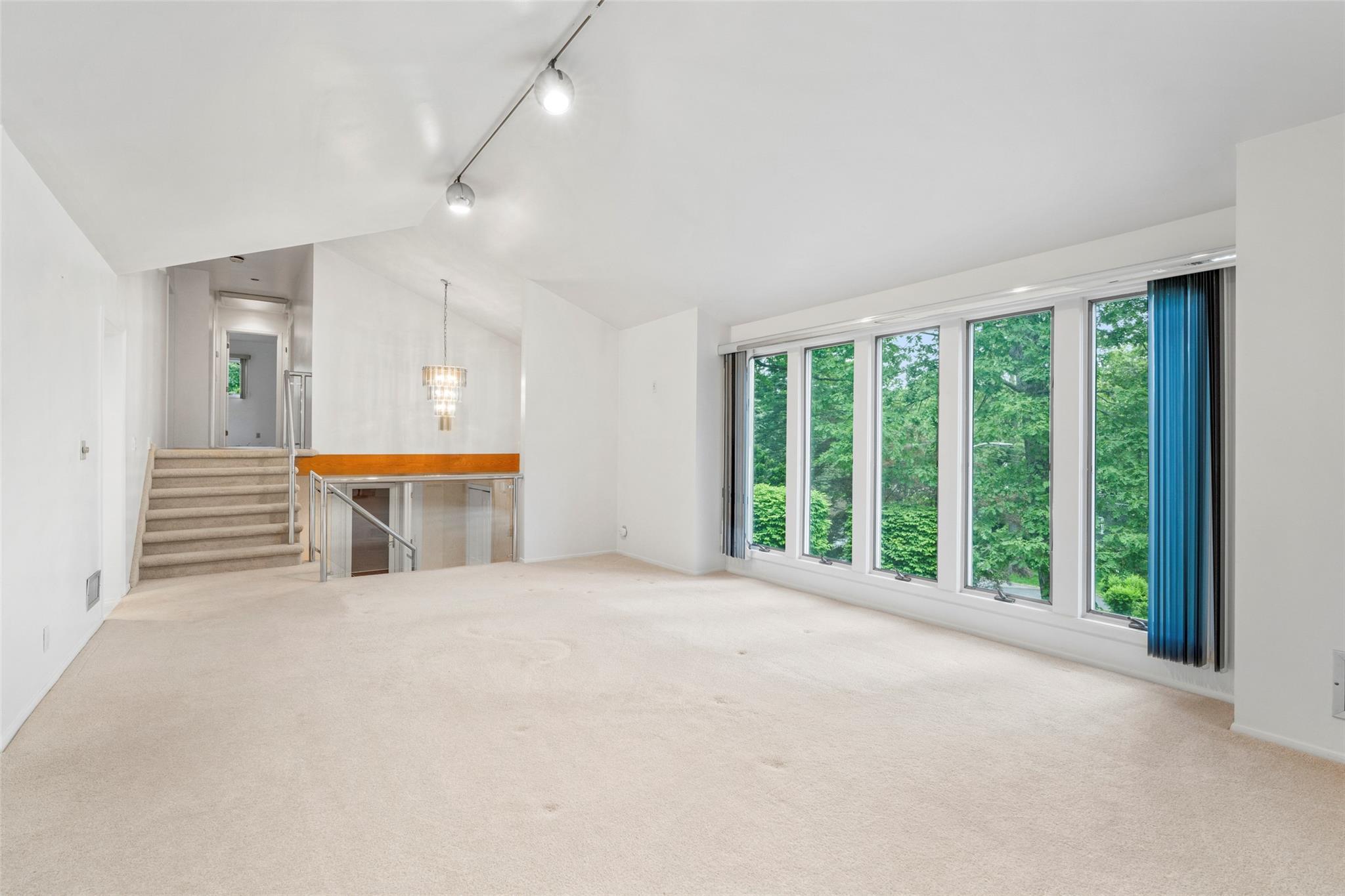 Single Family Robert  Westchester County, NY 10804, MLS-866297-3