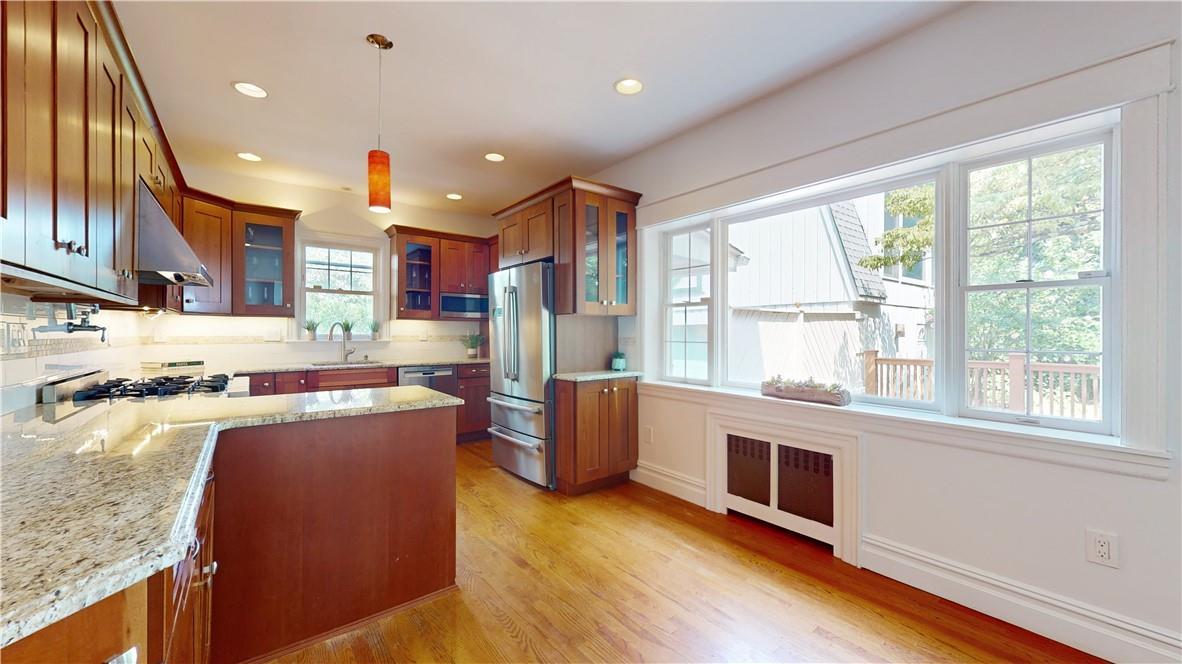 Single Family Larchmont  Westchester County, NY 10538, MLS-866299-6