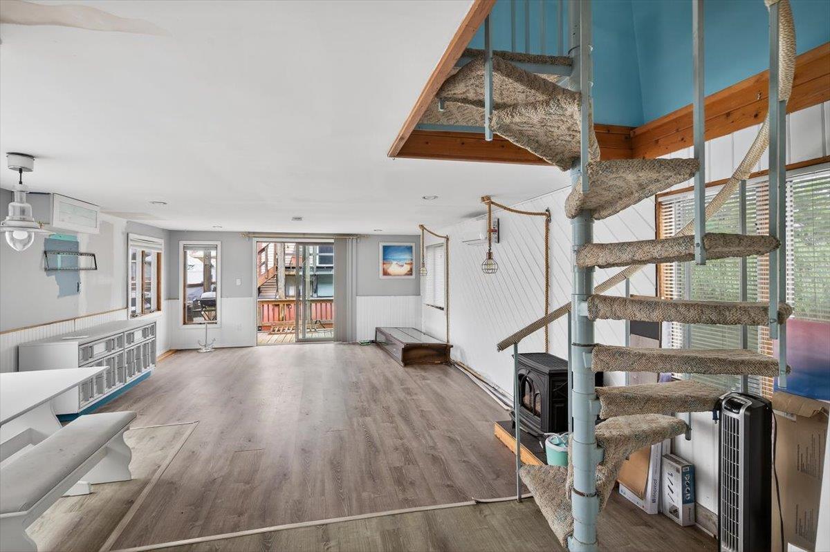 Single Family Riverside Drive Suffolk County, NY 11901, MLS-866307-12