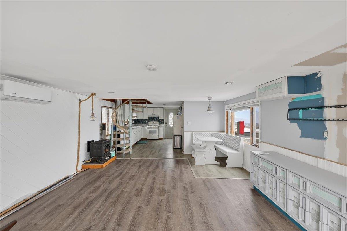 Single Family Riverside Drive Suffolk County, NY 11901, MLS-866307-13