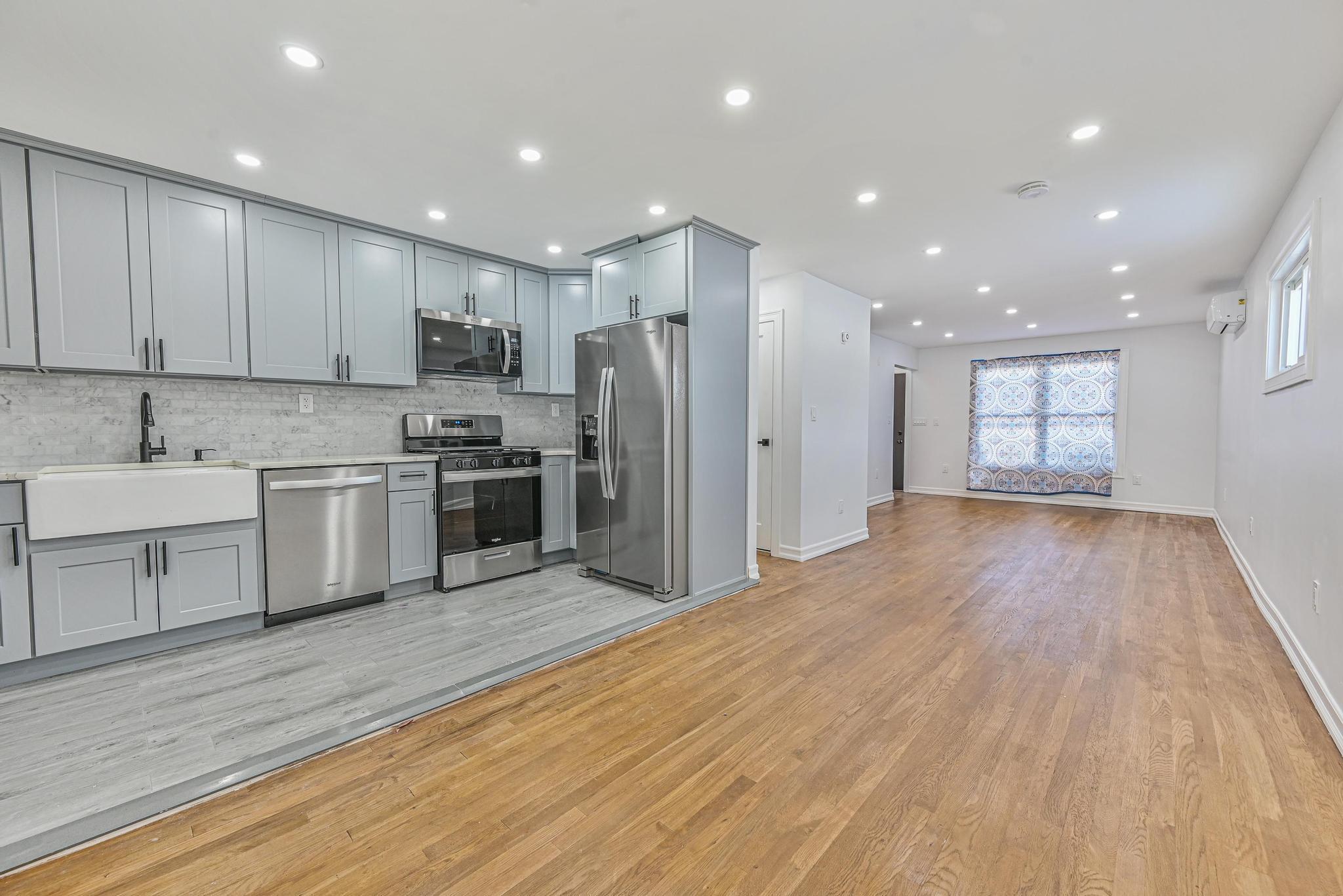 Single Family 202  Queens, NY 11412, MLS-866308-8