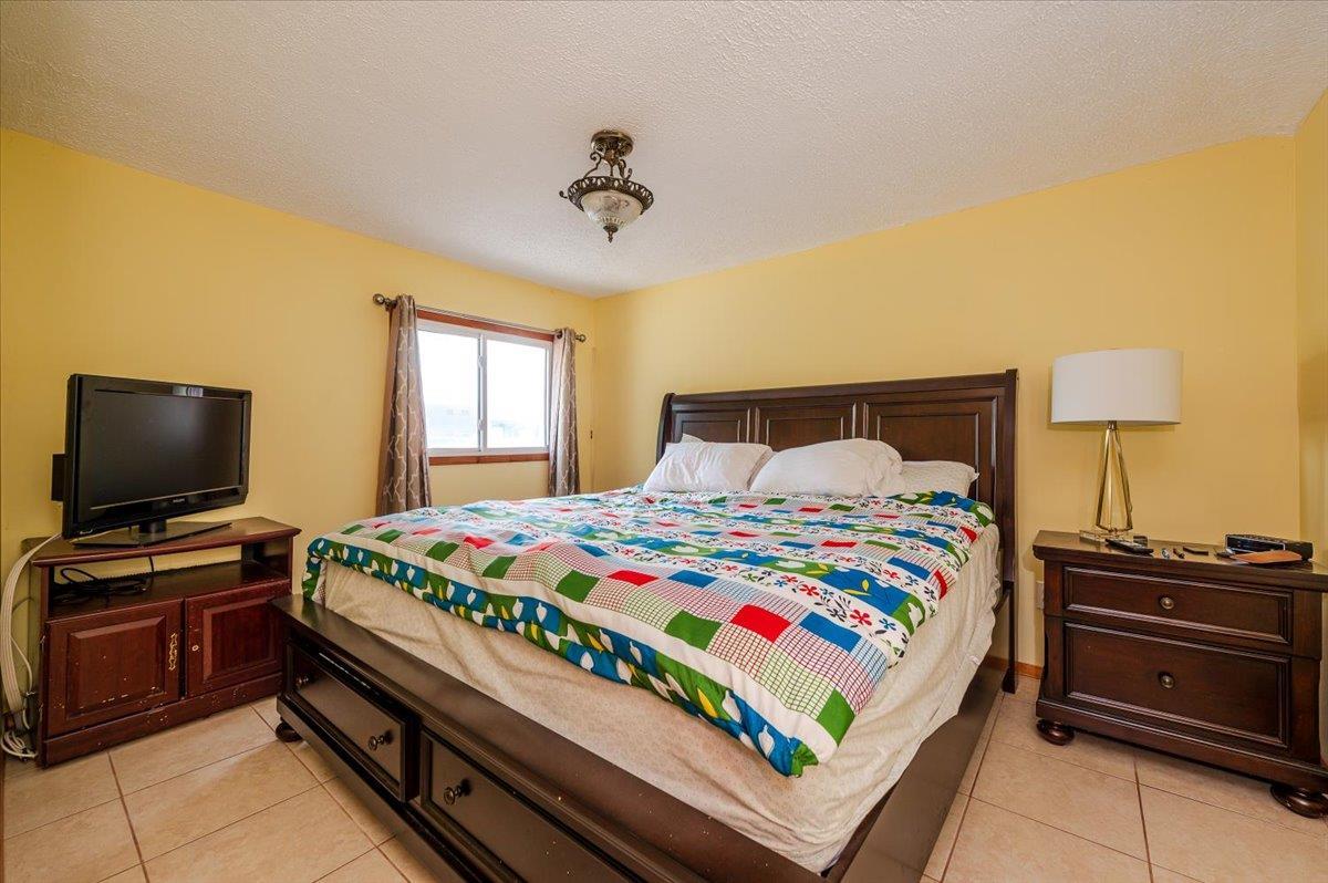 Single Family Waukena  Nassau County, NY 11572, MLS-866309-13