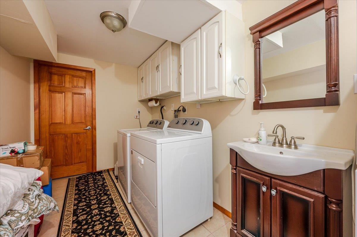 Single Family Waukena  Nassau County, NY 11572, MLS-866309-15