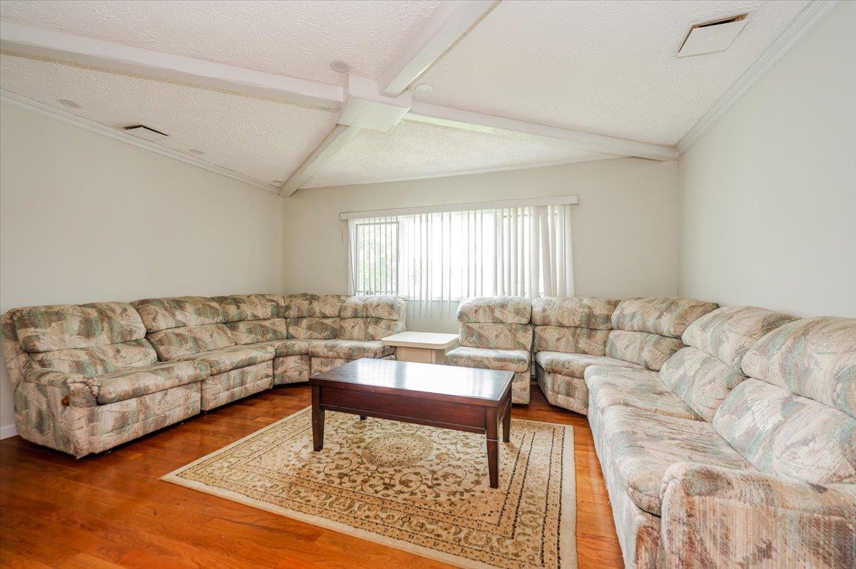 Single Family Waukena  Nassau County, NY 11572, MLS-866309-2
