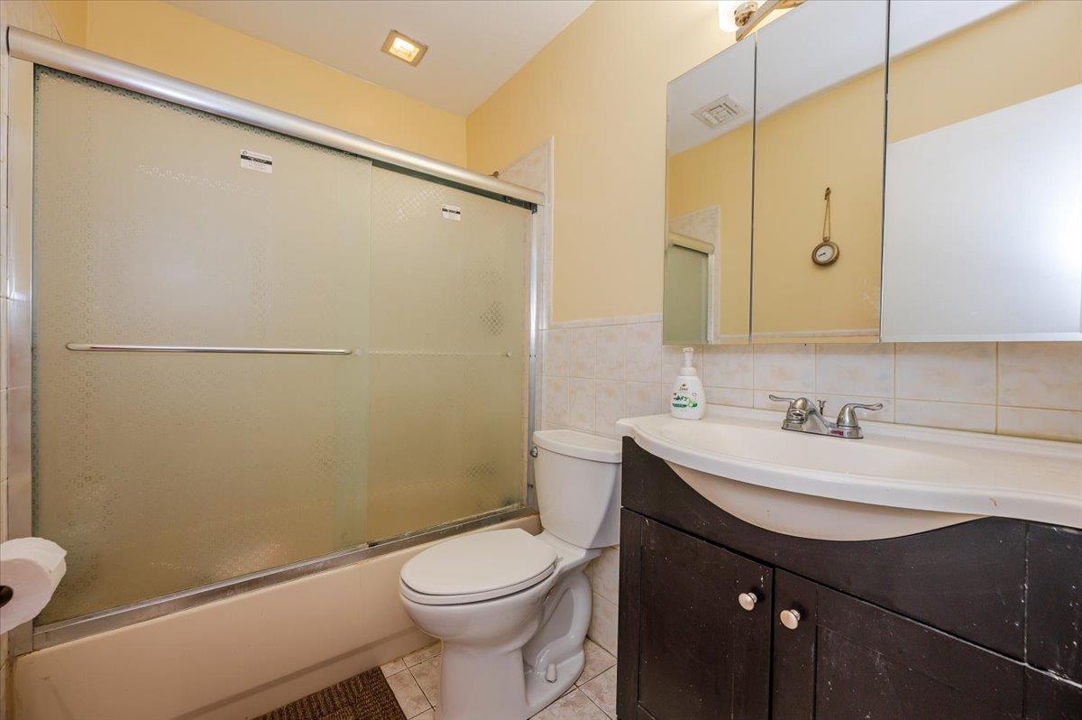 Single Family Waukena  Nassau County, NY 11572, MLS-866309-9