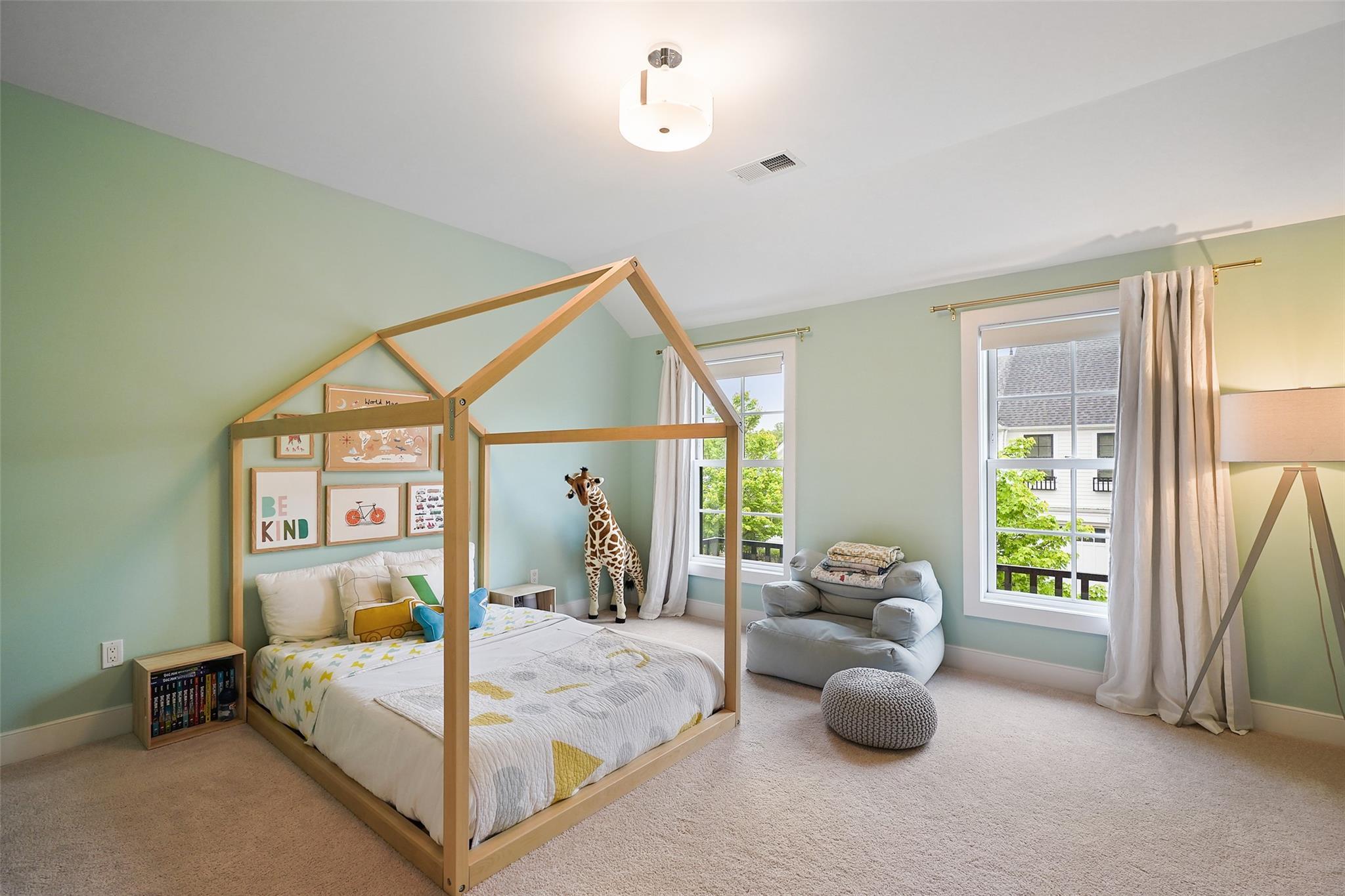 Single Family Rose  Westchester County, NY 10573, MLS-866316-23