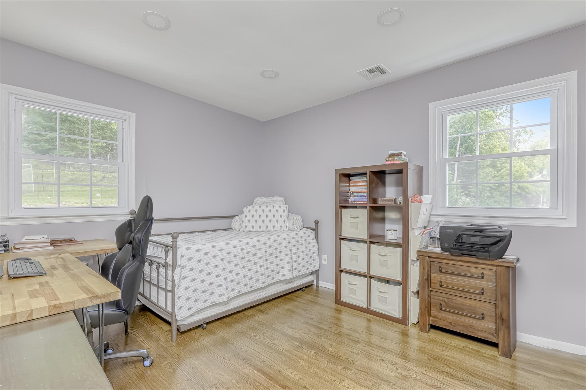 Single Family Gate  Rockland County, NY 10901, MLS-866318-16