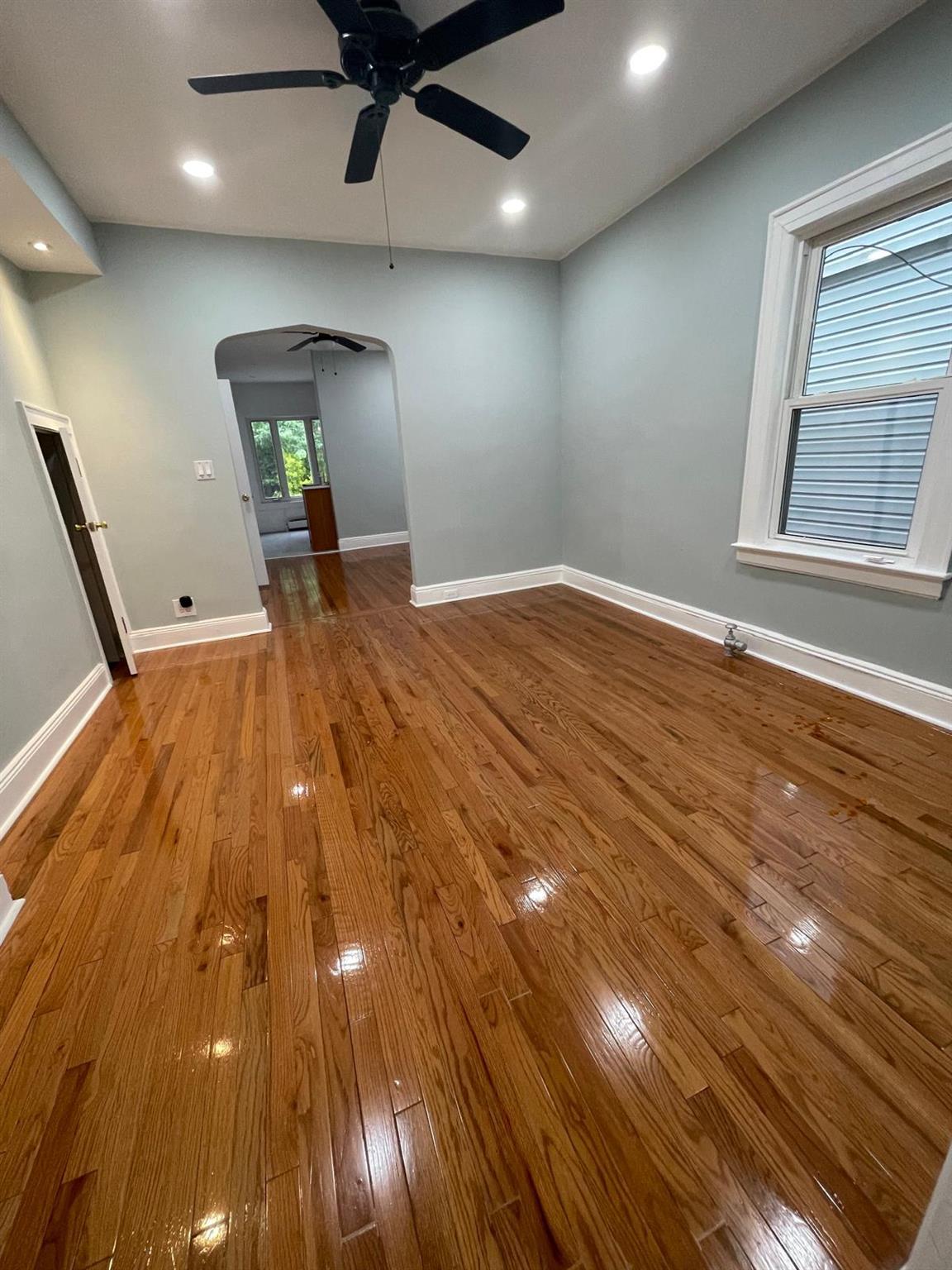 Single Family 71  Queens, NY 11385, MLS-866324-39