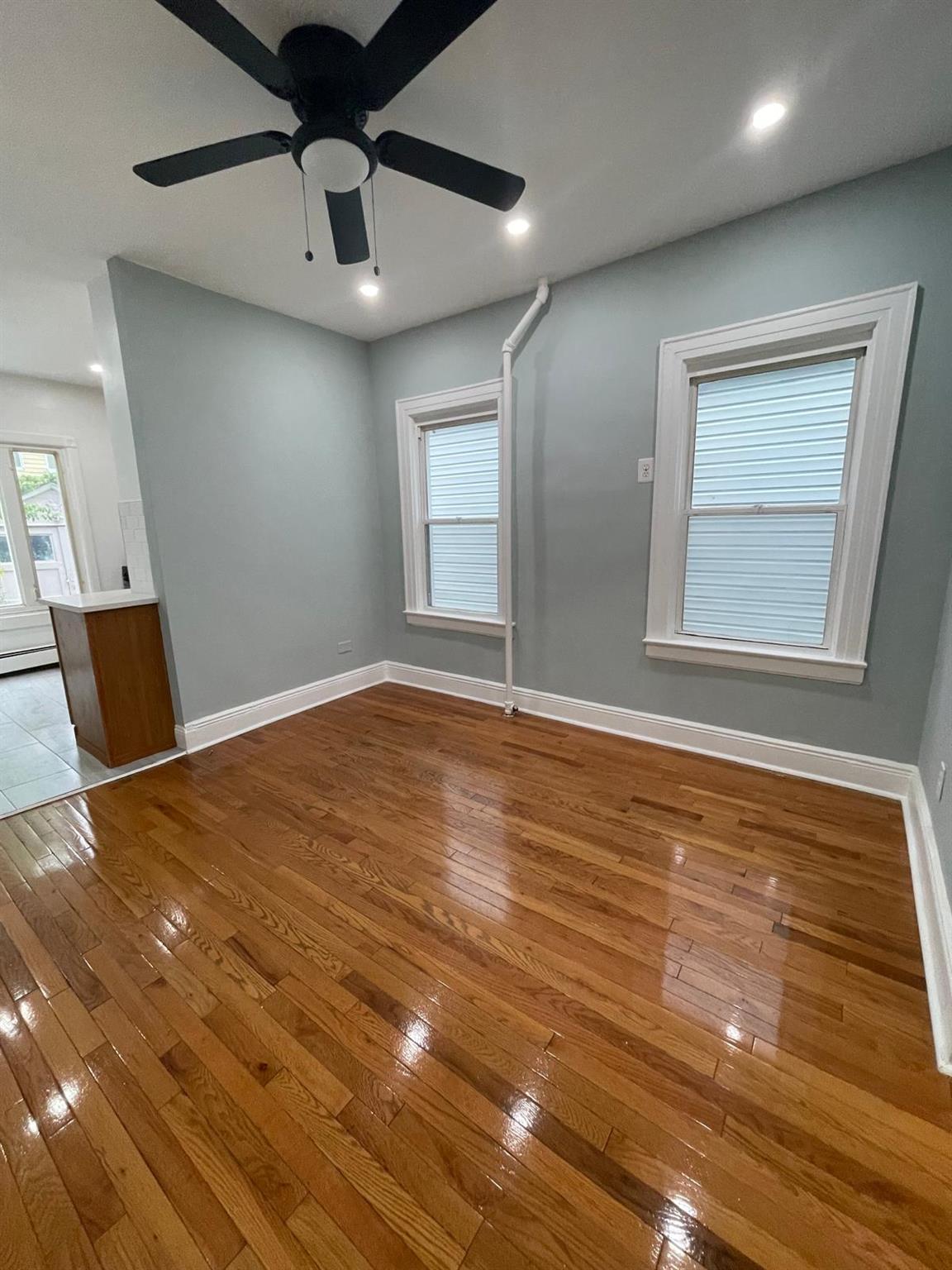 Single Family 71  Queens, NY 11385, MLS-866324-41