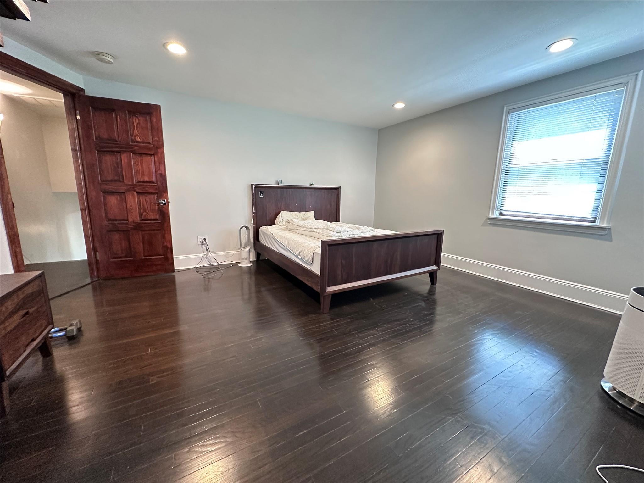 Single Family Old Mill  Nassau County, NY 11030, MLS-866335-8