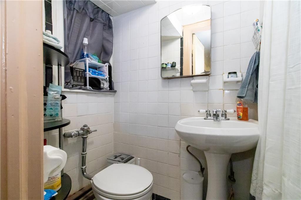 Single Family 45th  Brooklyn, NY 11234, MLS-866351-26