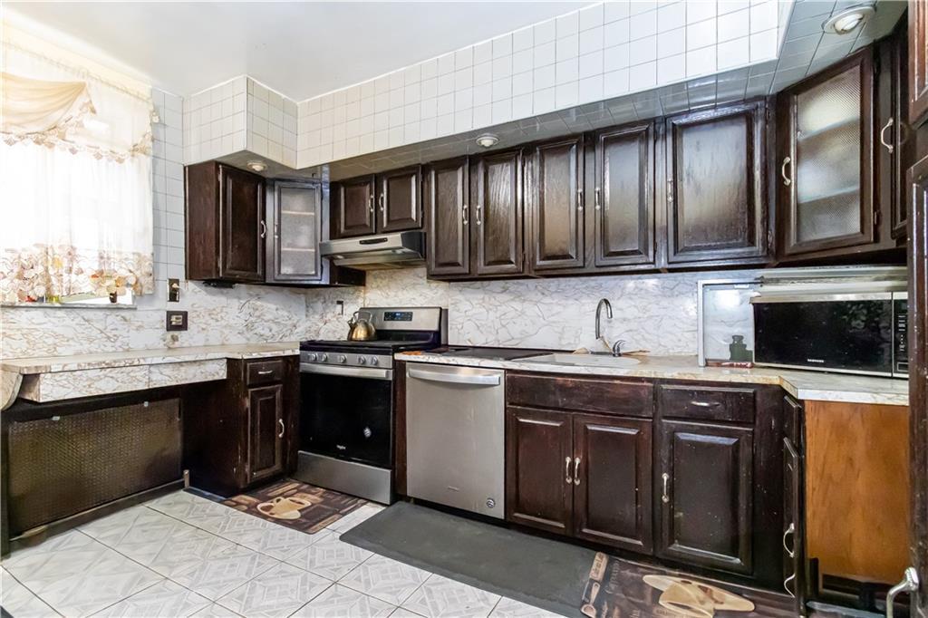 Single Family 45th  Brooklyn, NY 11234, MLS-866351-8