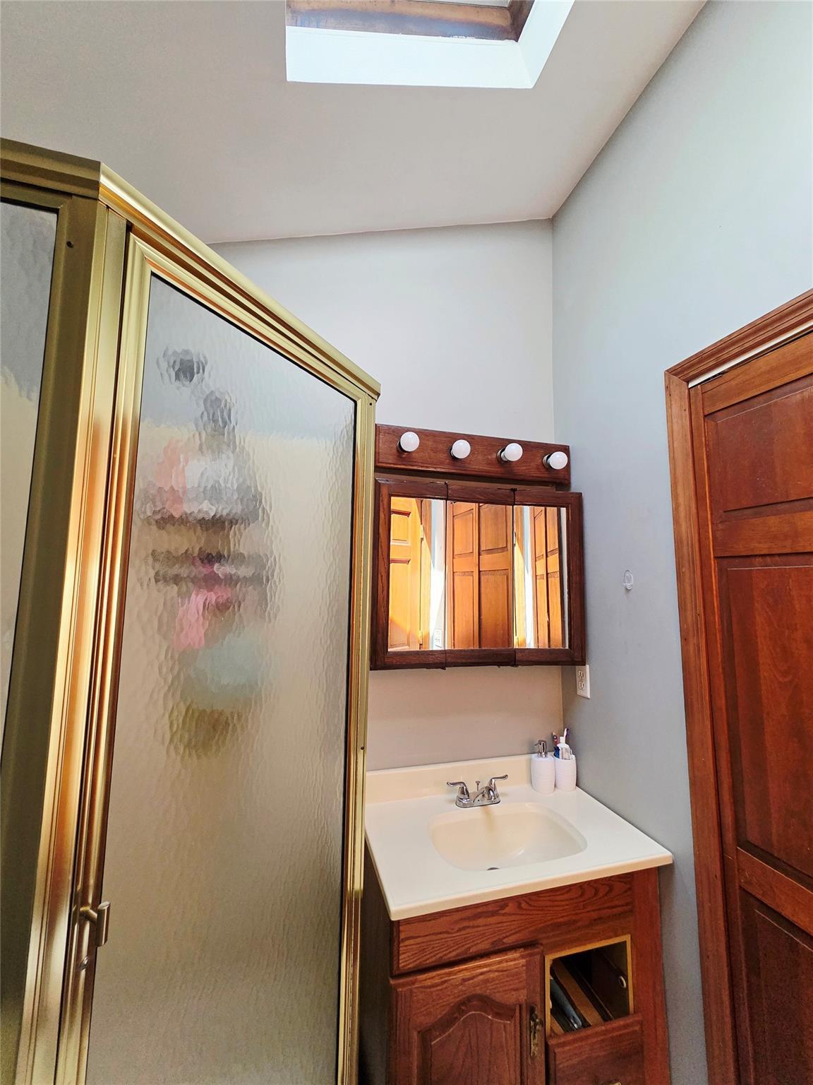 Single Family Anchor  Suffolk County, NY 11901, MLS-866359-22