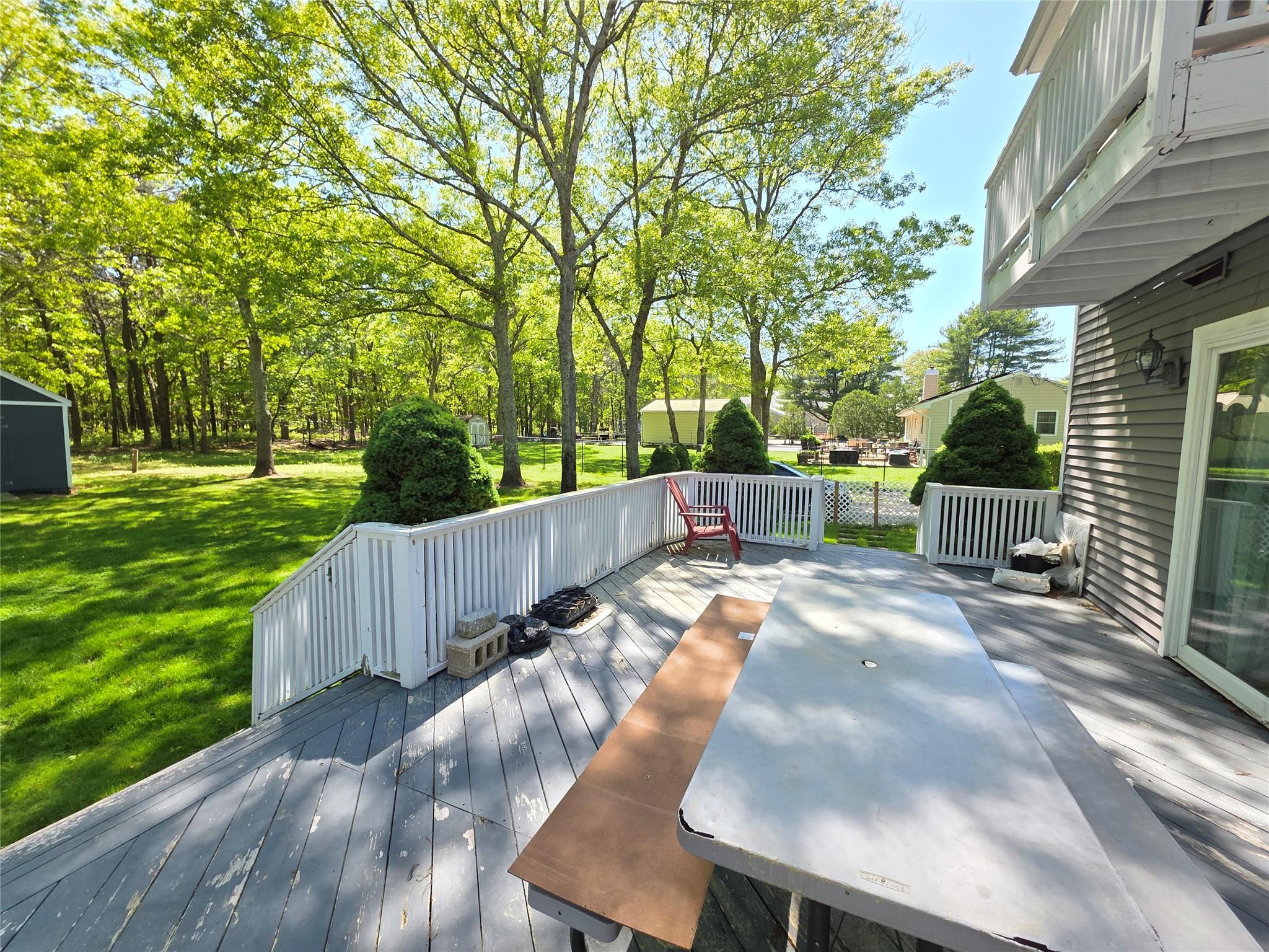 Single Family Anchor  Suffolk County, NY 11901, MLS-866359-36