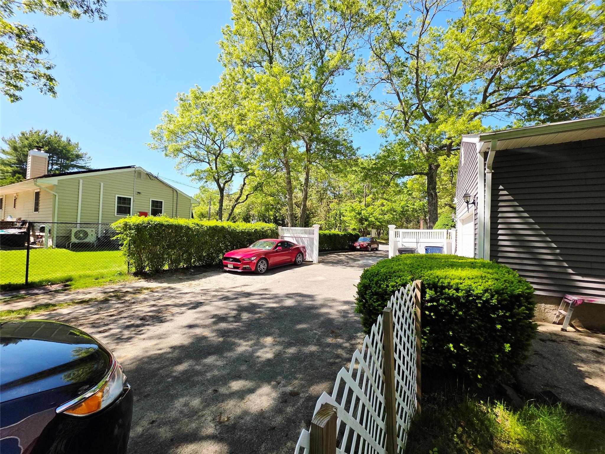 Single Family Anchor  Suffolk County, NY 11901, MLS-866359-42