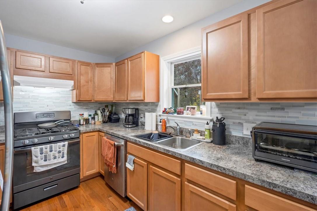 Single Family Tuckers Corners  Ulster County, NY 12528, MLS-866371-12