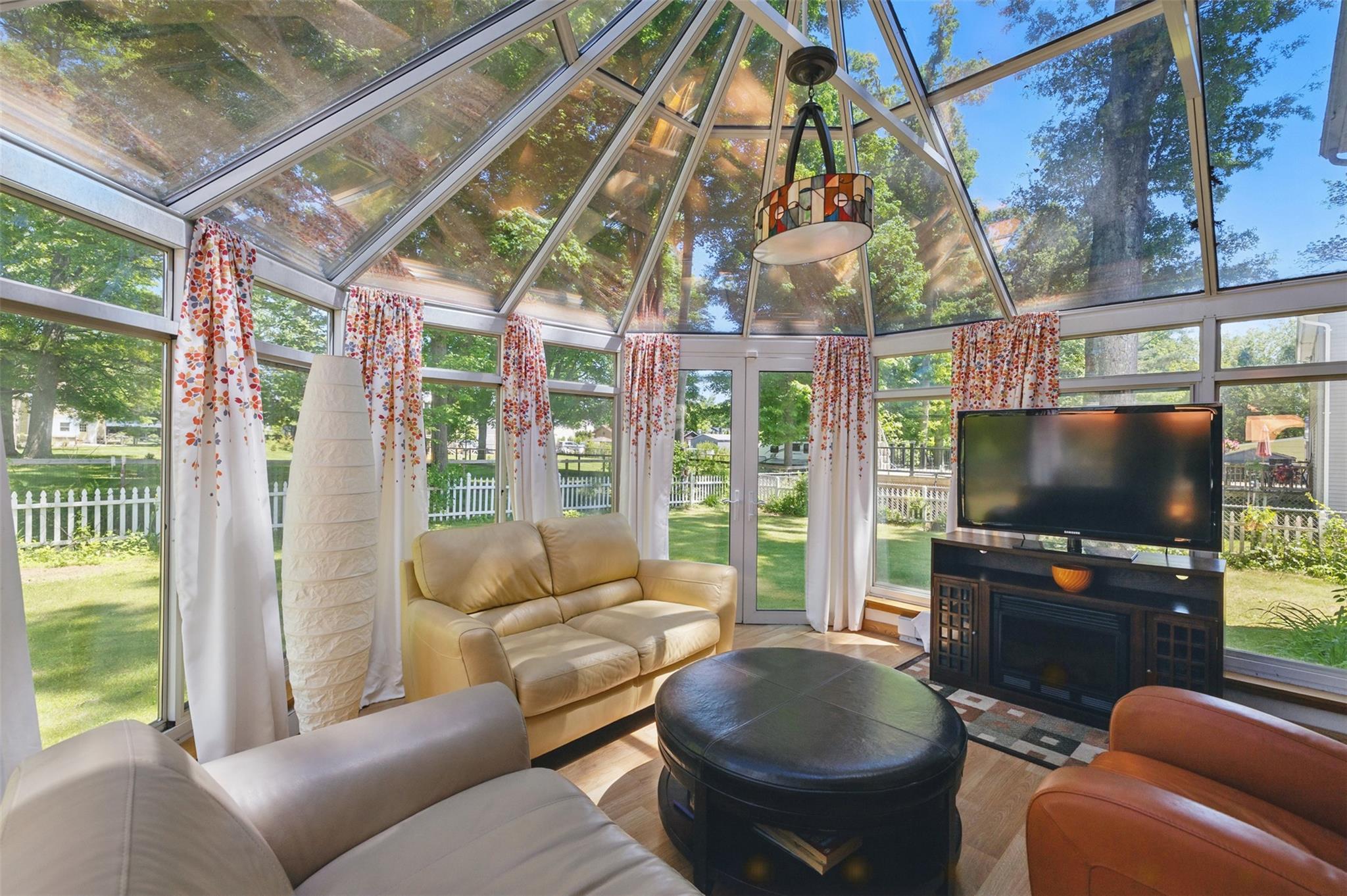 Single Family Huguenot  Ulster County, NY 12486, MLS-866387-16