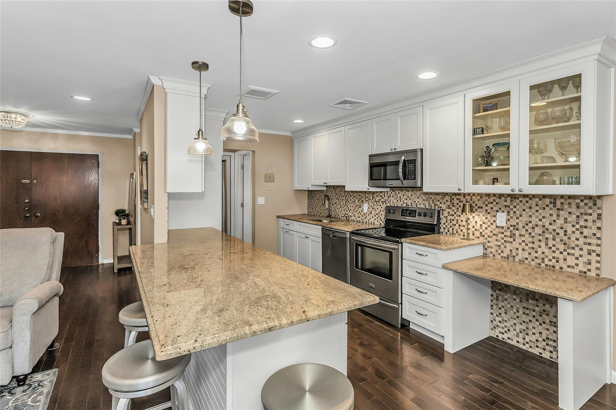 Condo Park  Nassau County, NY 11570, MLS-866390-12
