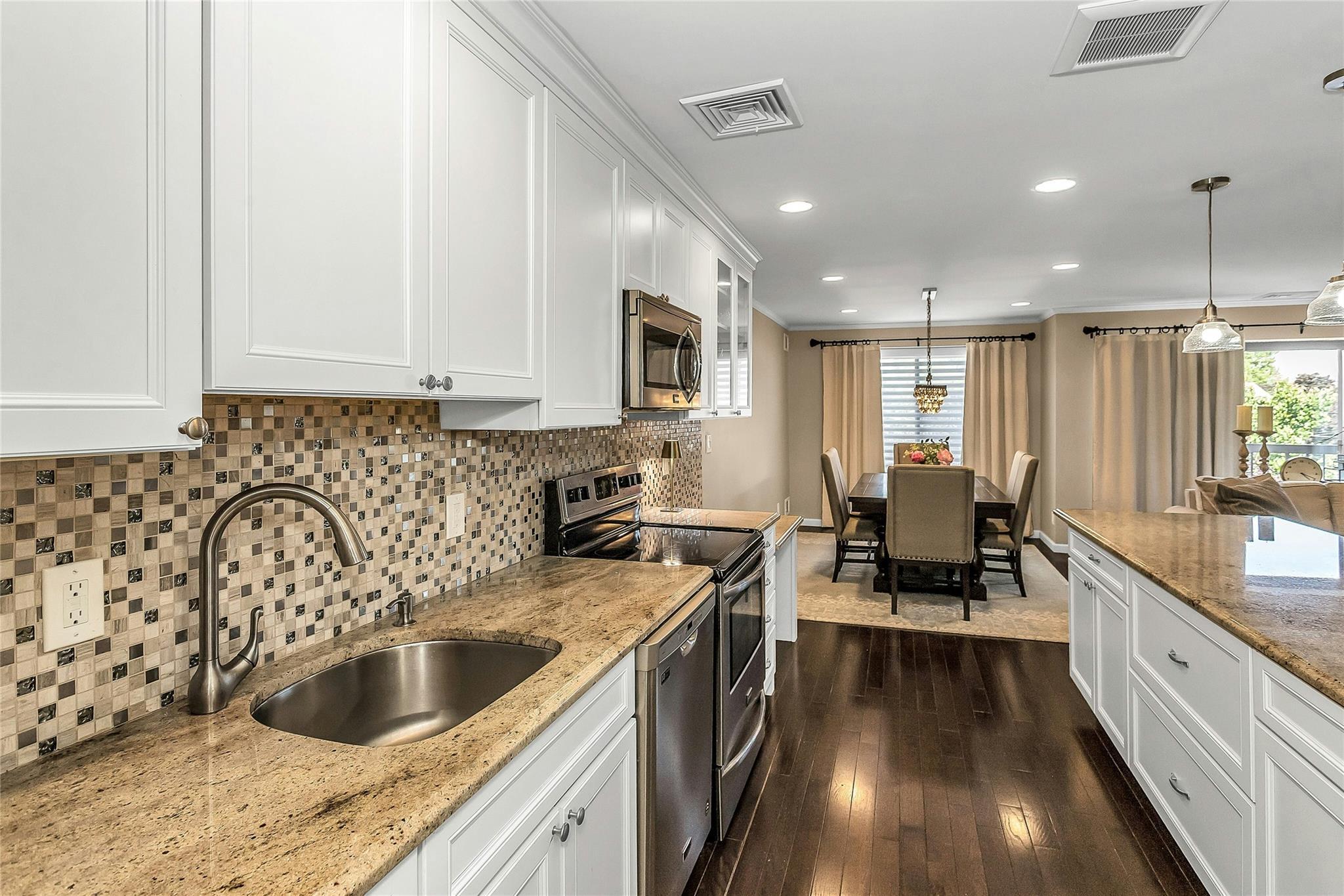 Condo Park  Nassau County, NY 11570, MLS-866390-14