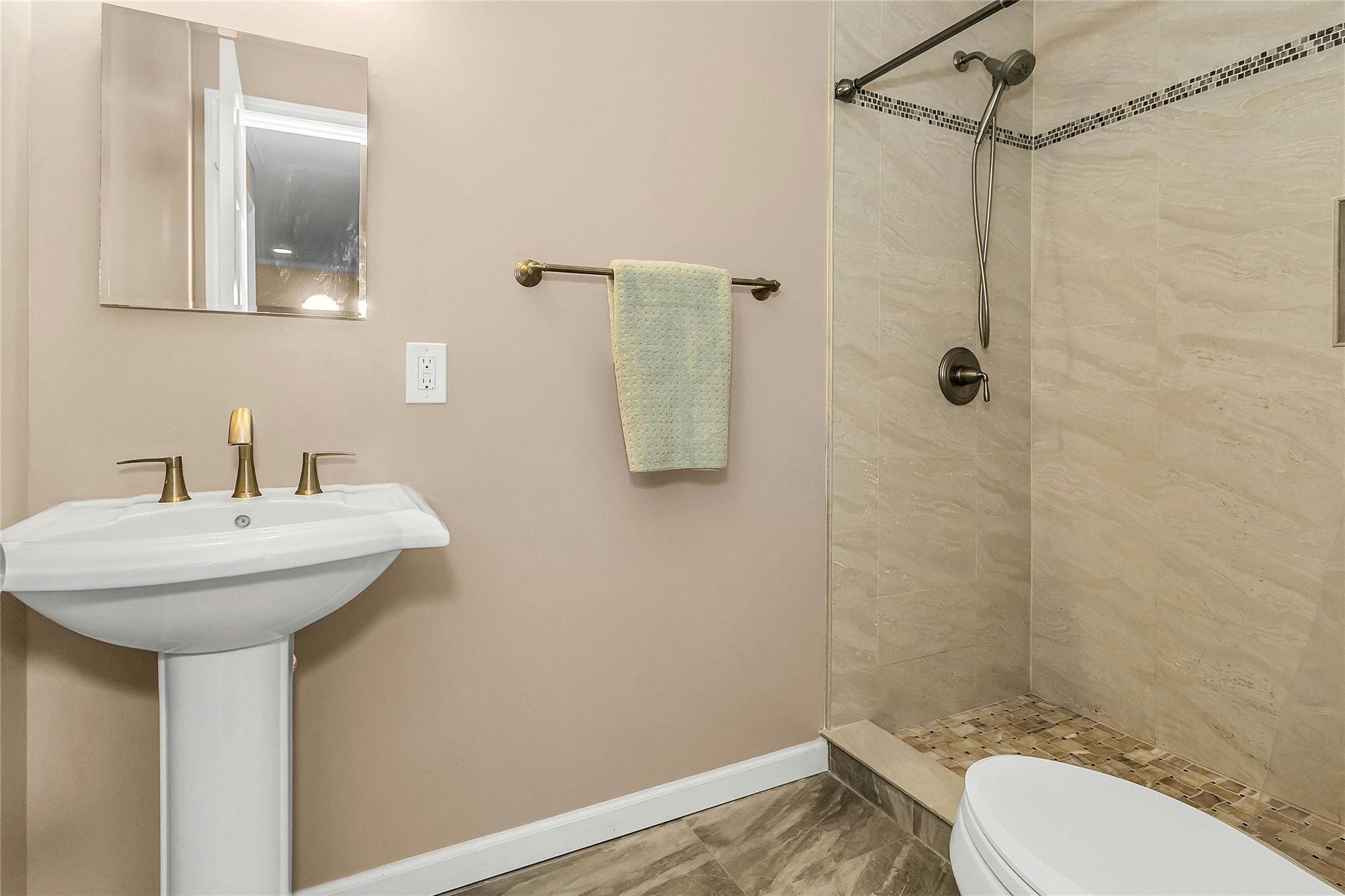 Condo Park  Nassau County, NY 11570, MLS-866390-15