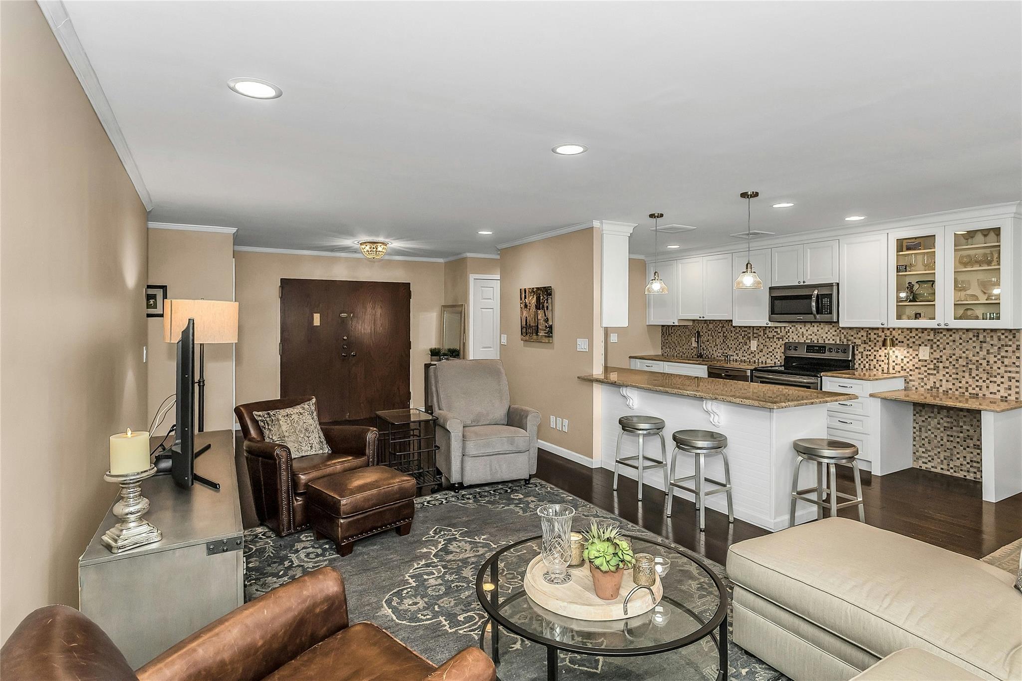 Condo Park  Nassau County, NY 11570, MLS-866390-9