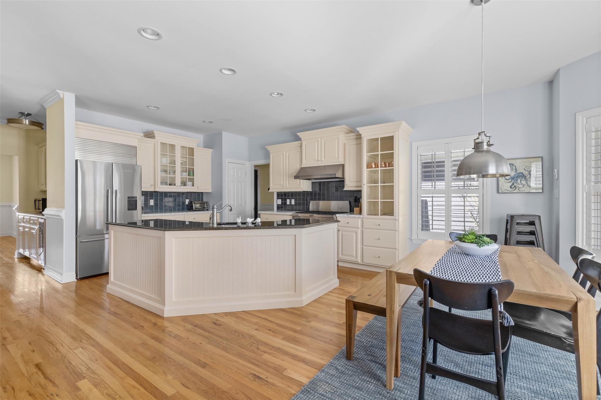 Single Family Caiola  Suffolk County, NY 11944, MLS-866393-11