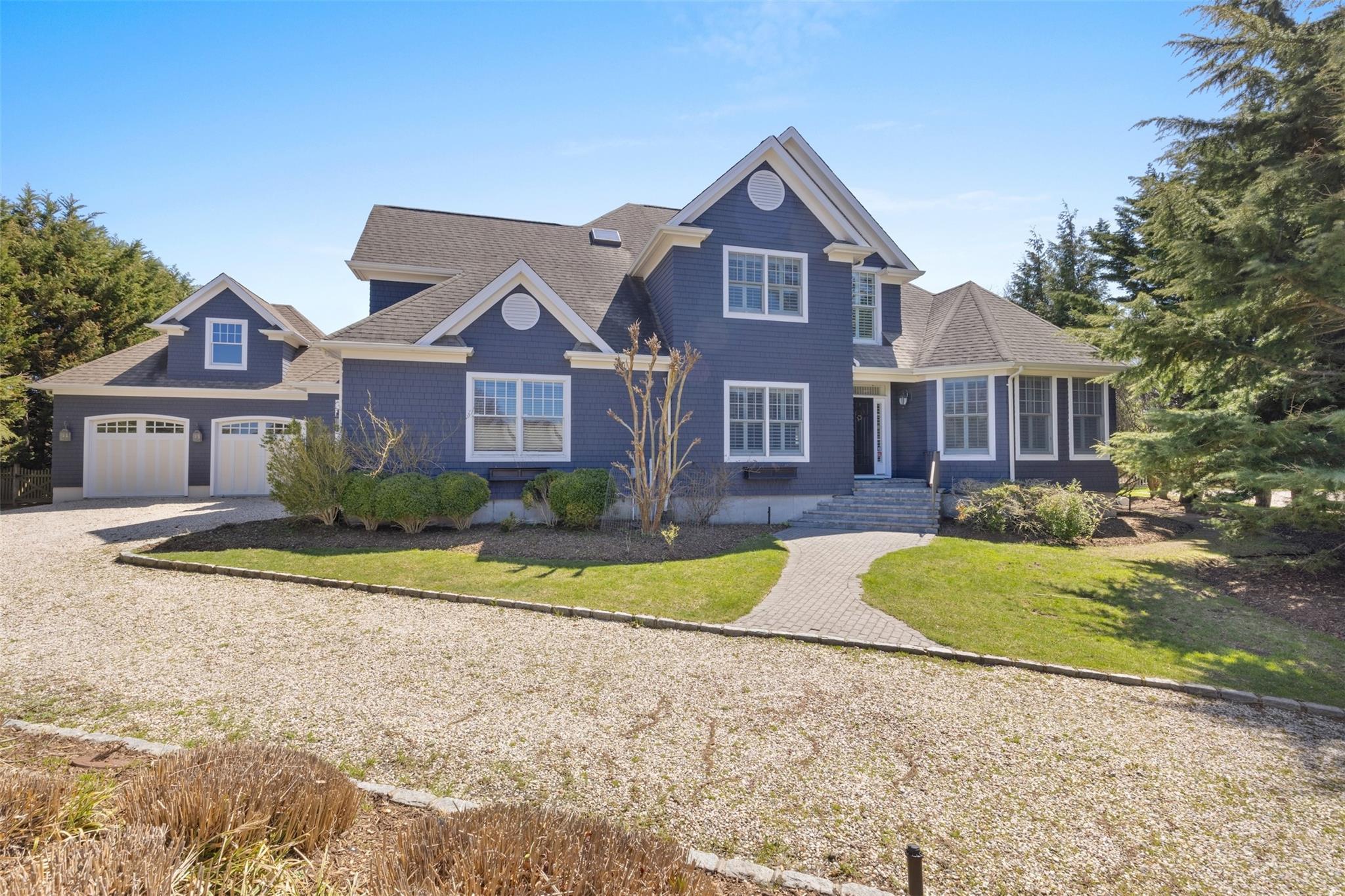 Single Family Caiola  Suffolk County, NY 11944, MLS-866393-28