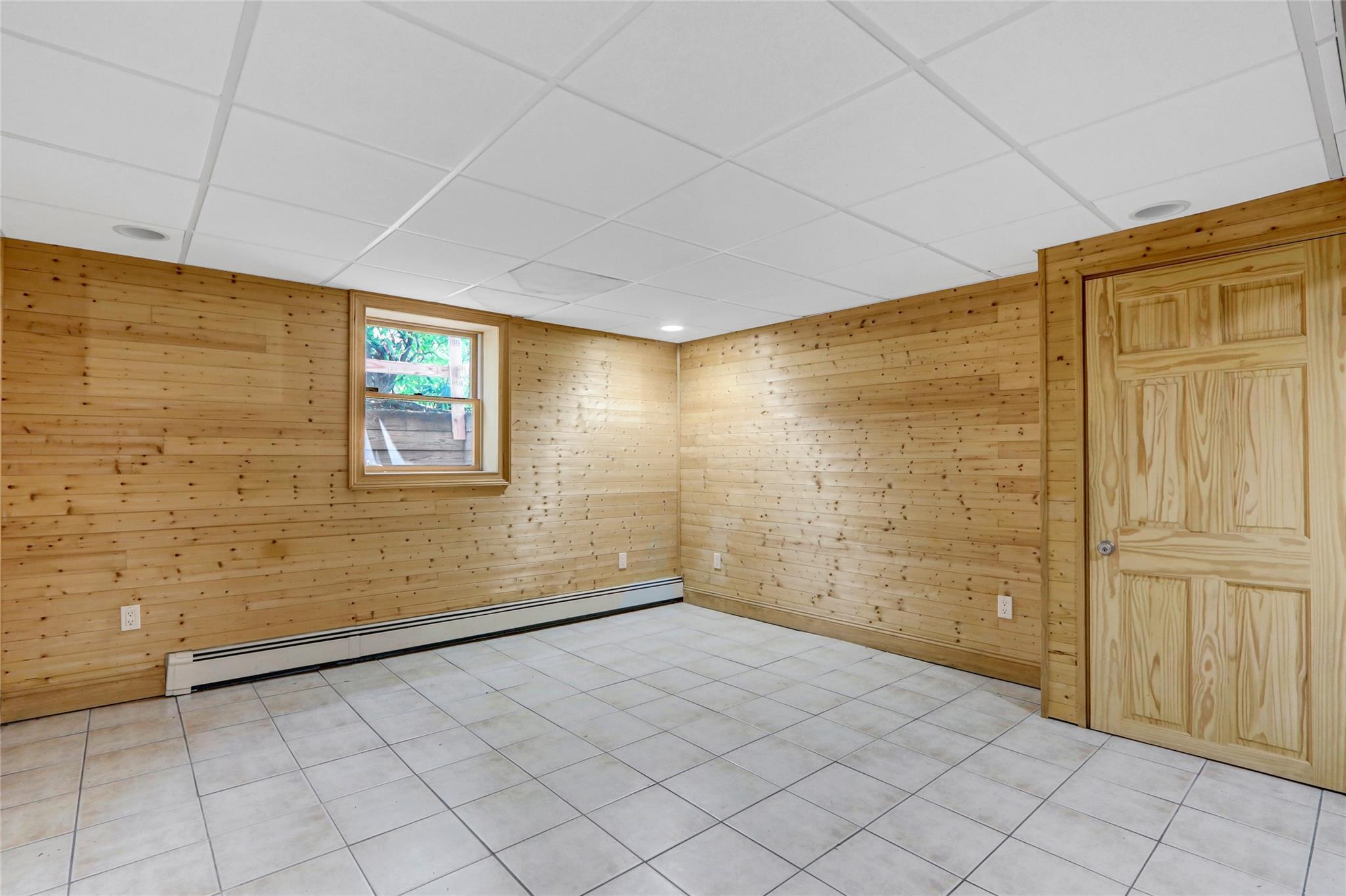 Single Family Audwin  Suffolk County, NY 11752, MLS-866398-15