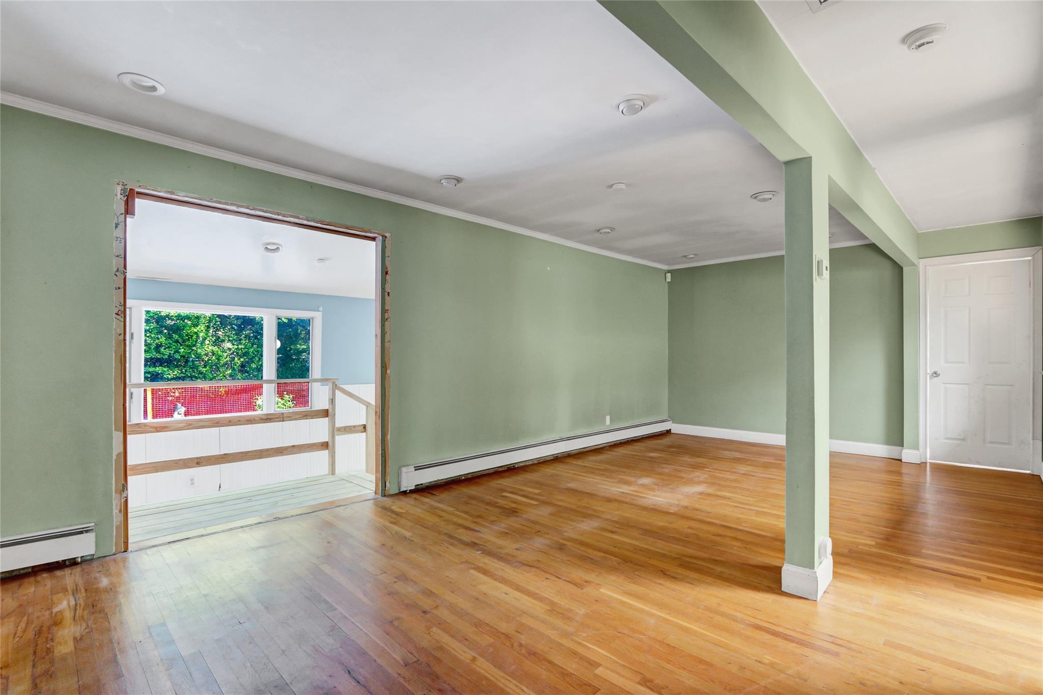 Single Family Audwin  Suffolk County, NY 11752, MLS-866398-8