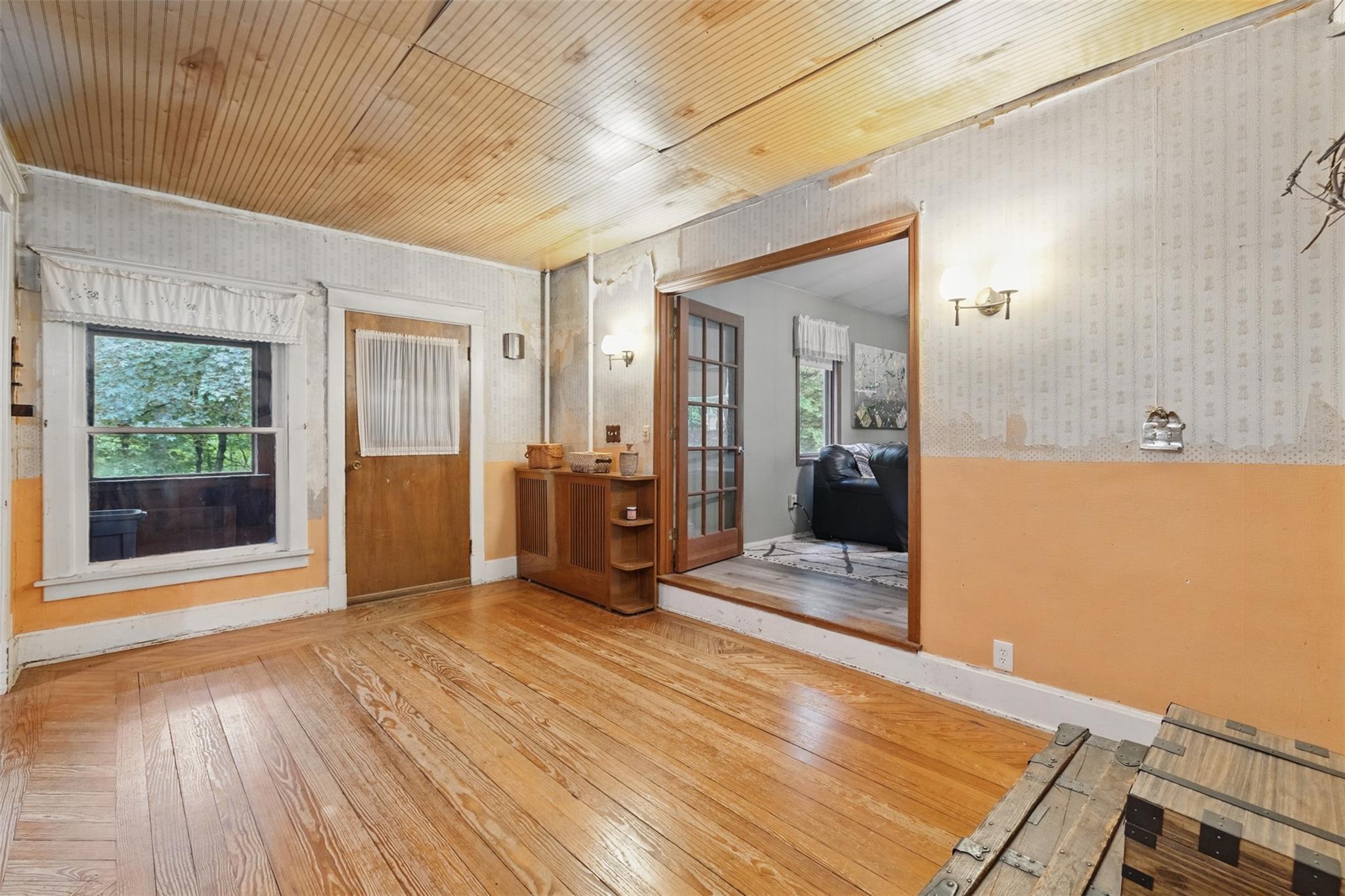Single Family East  Orange County, NY 12586, MLS-866399-16