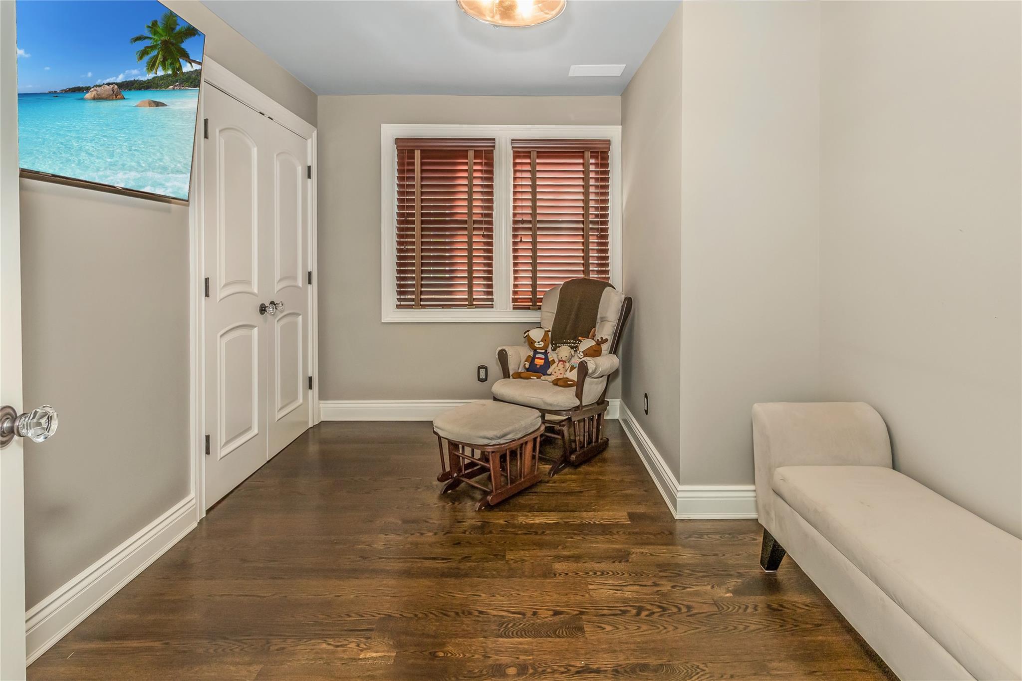 Single Family 9th  Queens, NY 11357, MLS-866402-21