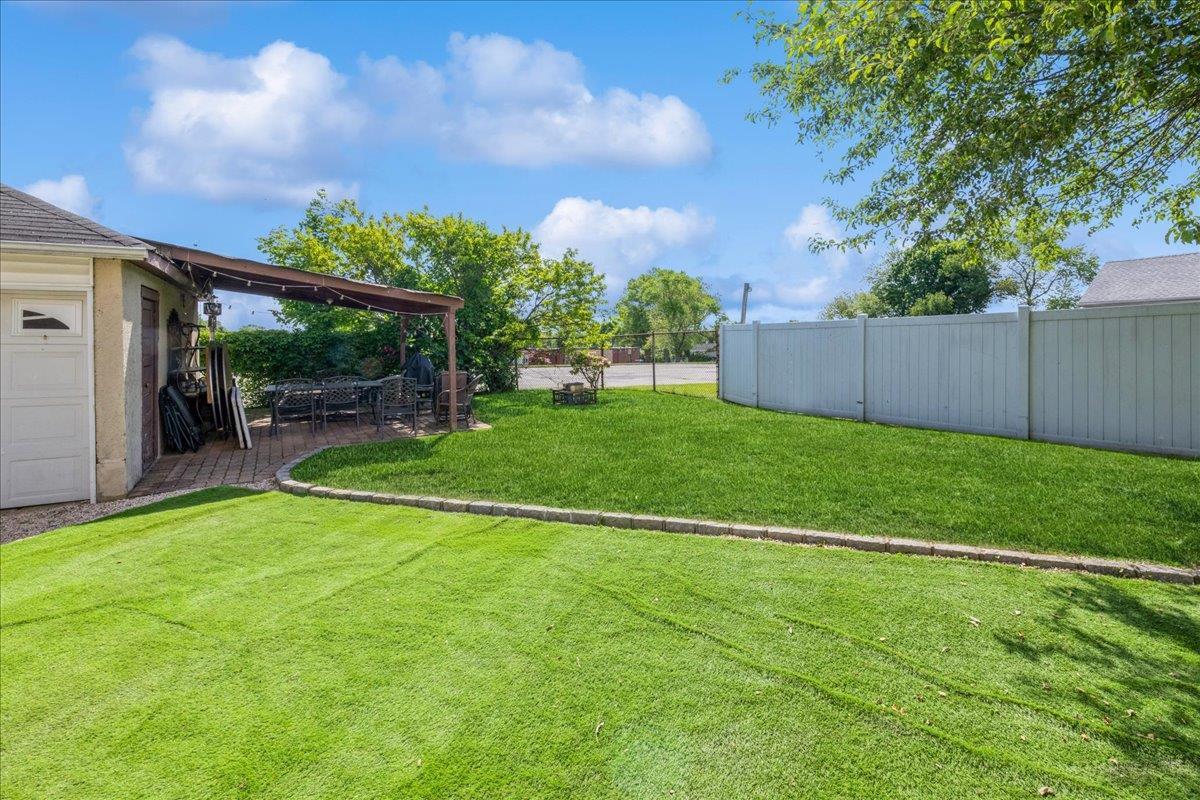 Single Family East Nassau County, NY 11542, MLS-866408-32