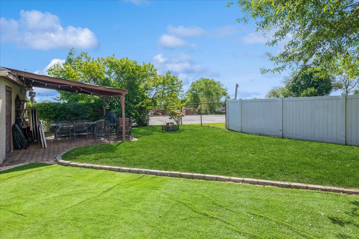 Single Family East Nassau County, NY 11542, MLS-866408-33