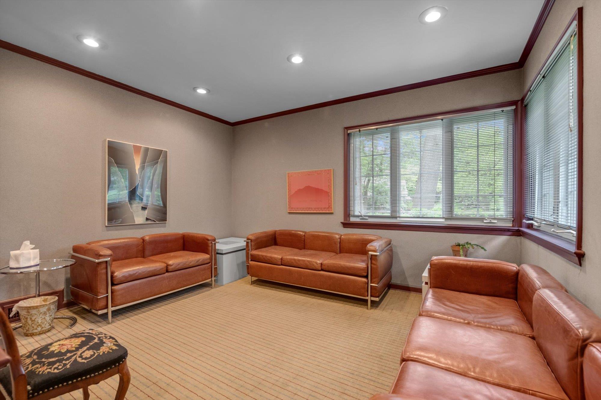 Single Family Clent  Nassau County, NY 11021, MLS-866433-26