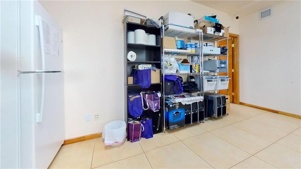 Commercial Sale 14th  Brooklyn, NY 11235, MLS-866436-16