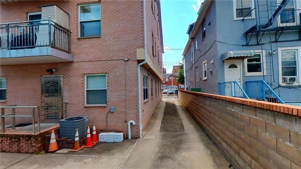 Commercial Sale 14th  Brooklyn, NY 11235, MLS-866436-22