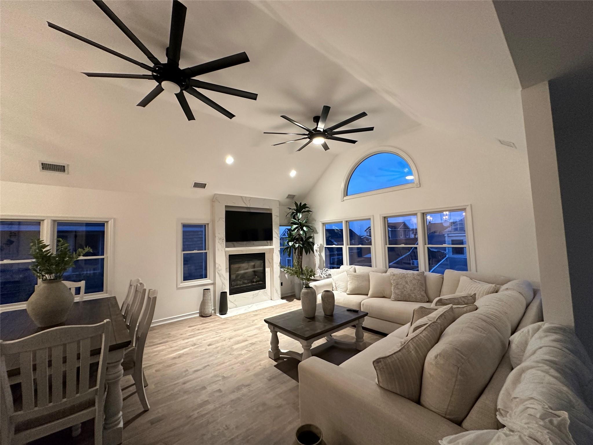 Single Family Bungalow  Suffolk County, NY 11770, MLS-866468-8