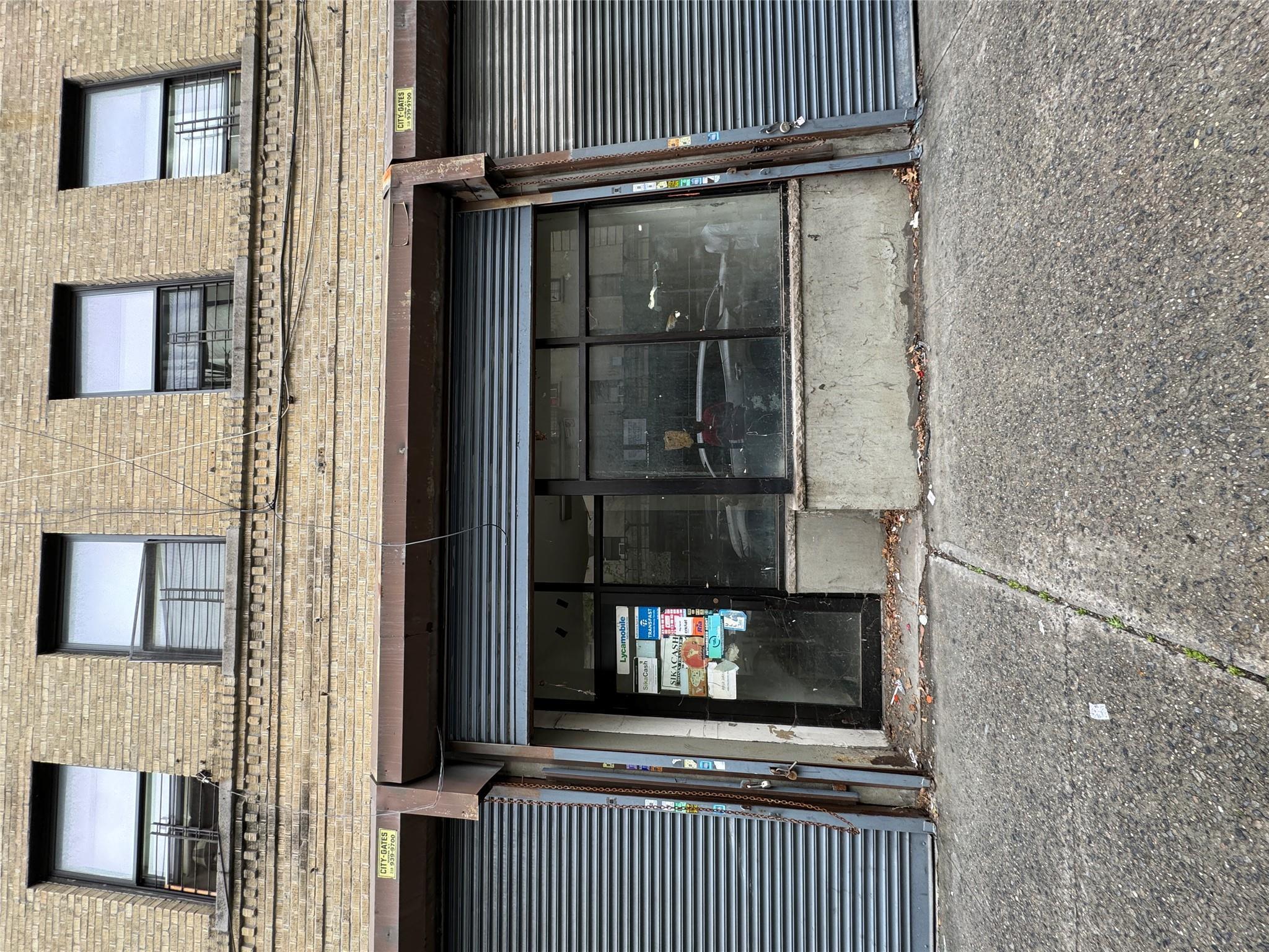 Commercial Lease College  Bronx, NY 10456, MLS-866483-5