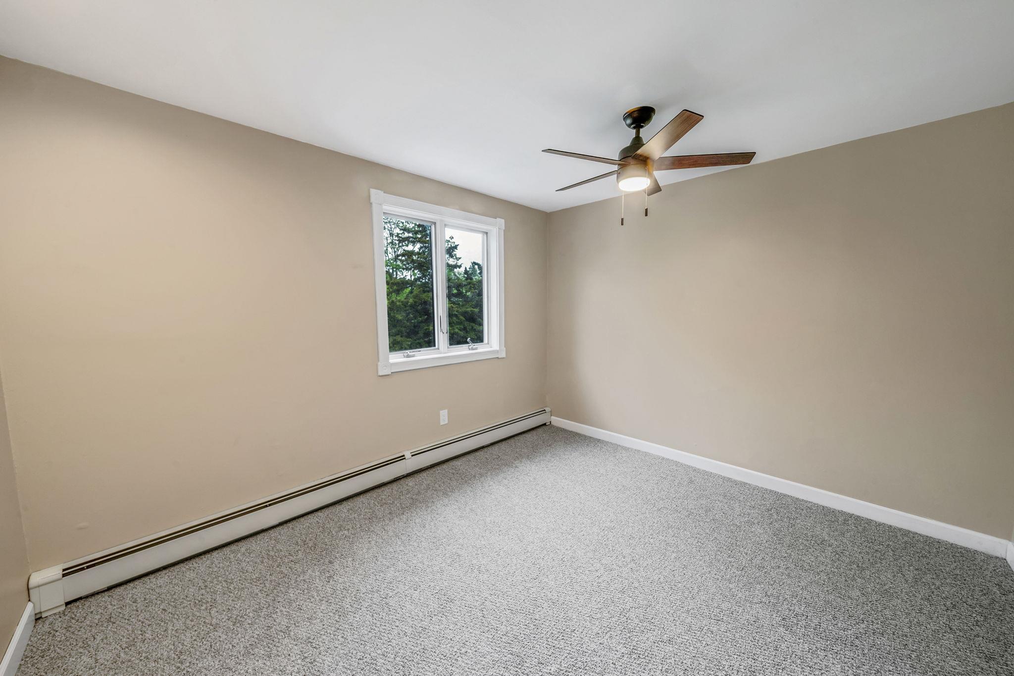 Single Family Oceanside  Suffolk County, NY 11752, MLS-866486-27