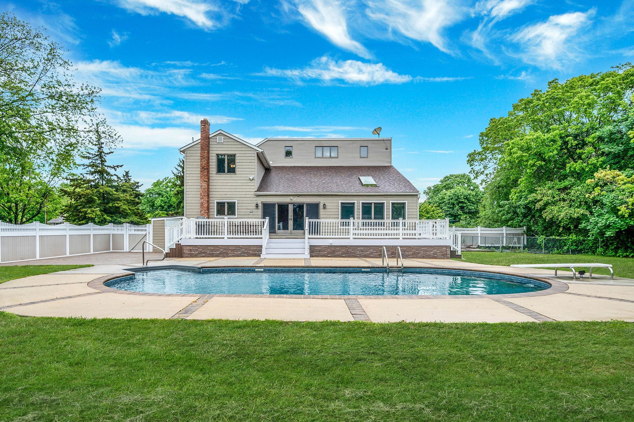 Single Family Oceanside  Suffolk County, NY 11752, MLS-866486-33
