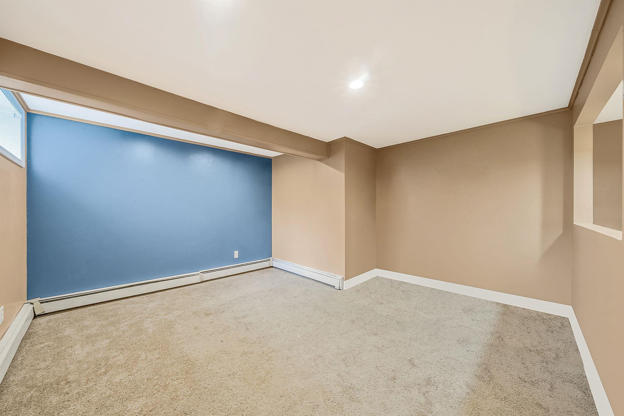Single Family Oceanside  Suffolk County, NY 11752, MLS-866486-38